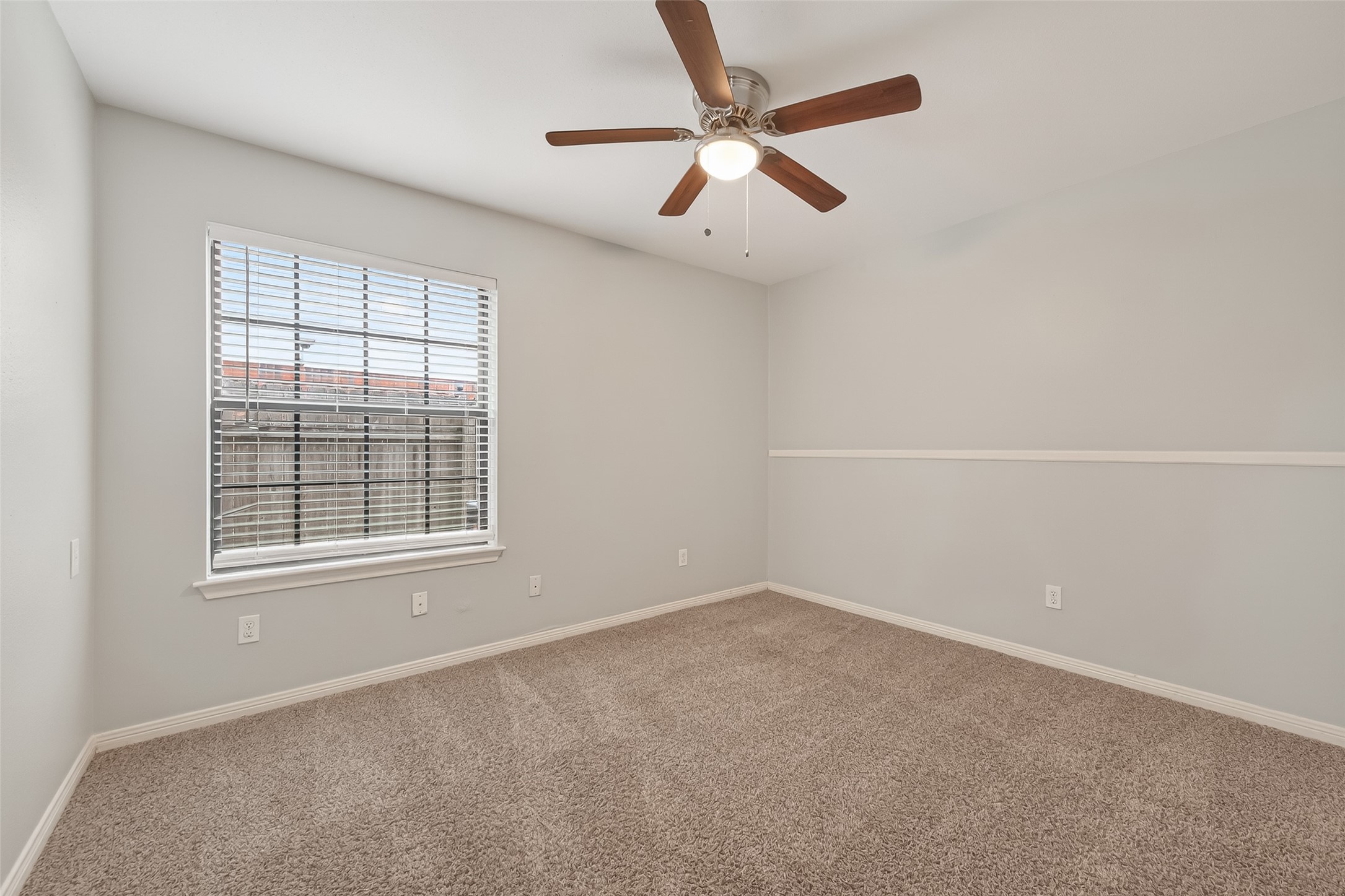 22946 Provincial Boulevard Property Photo 19