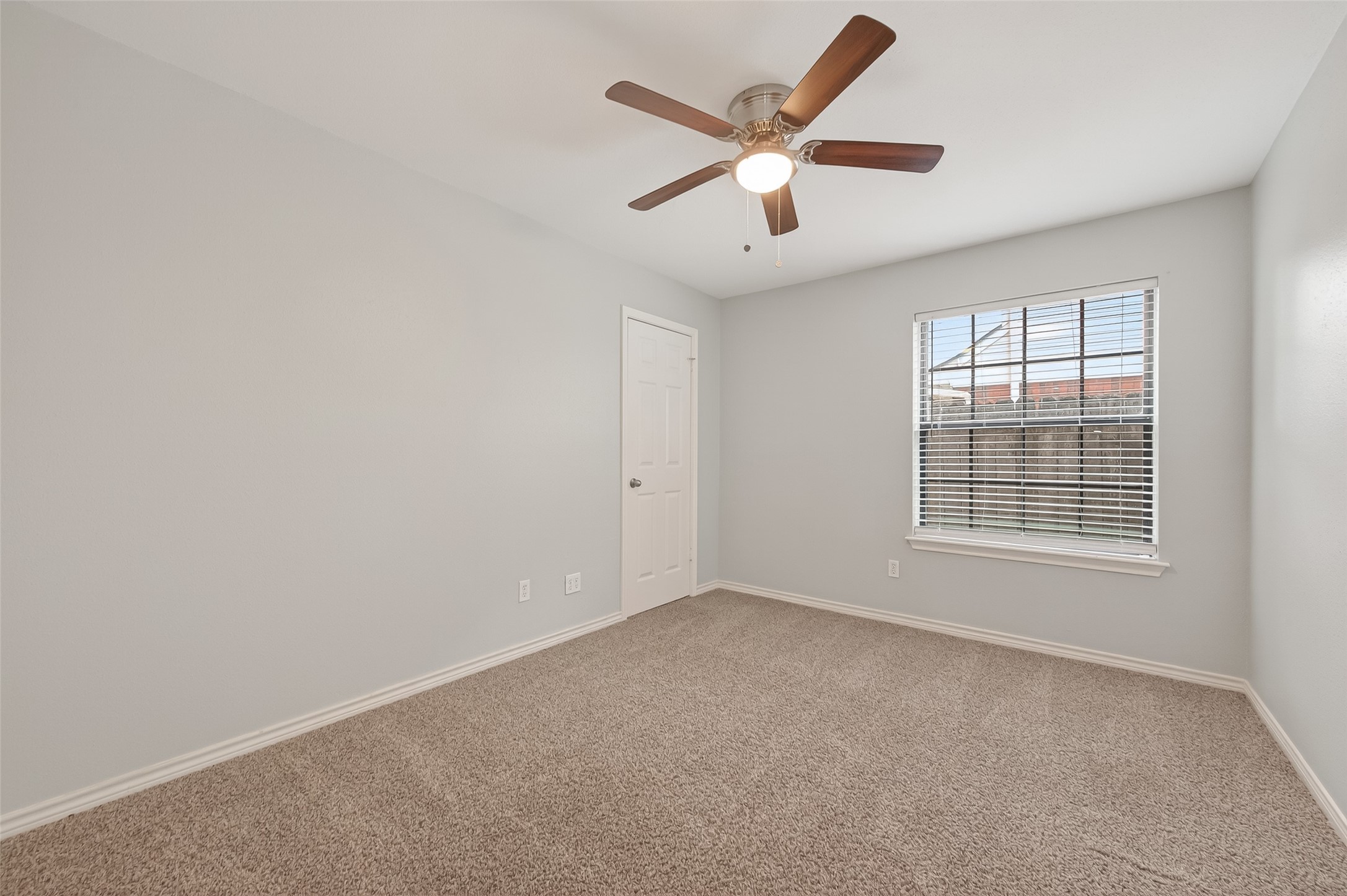 22946 Provincial Boulevard Property Photo 25