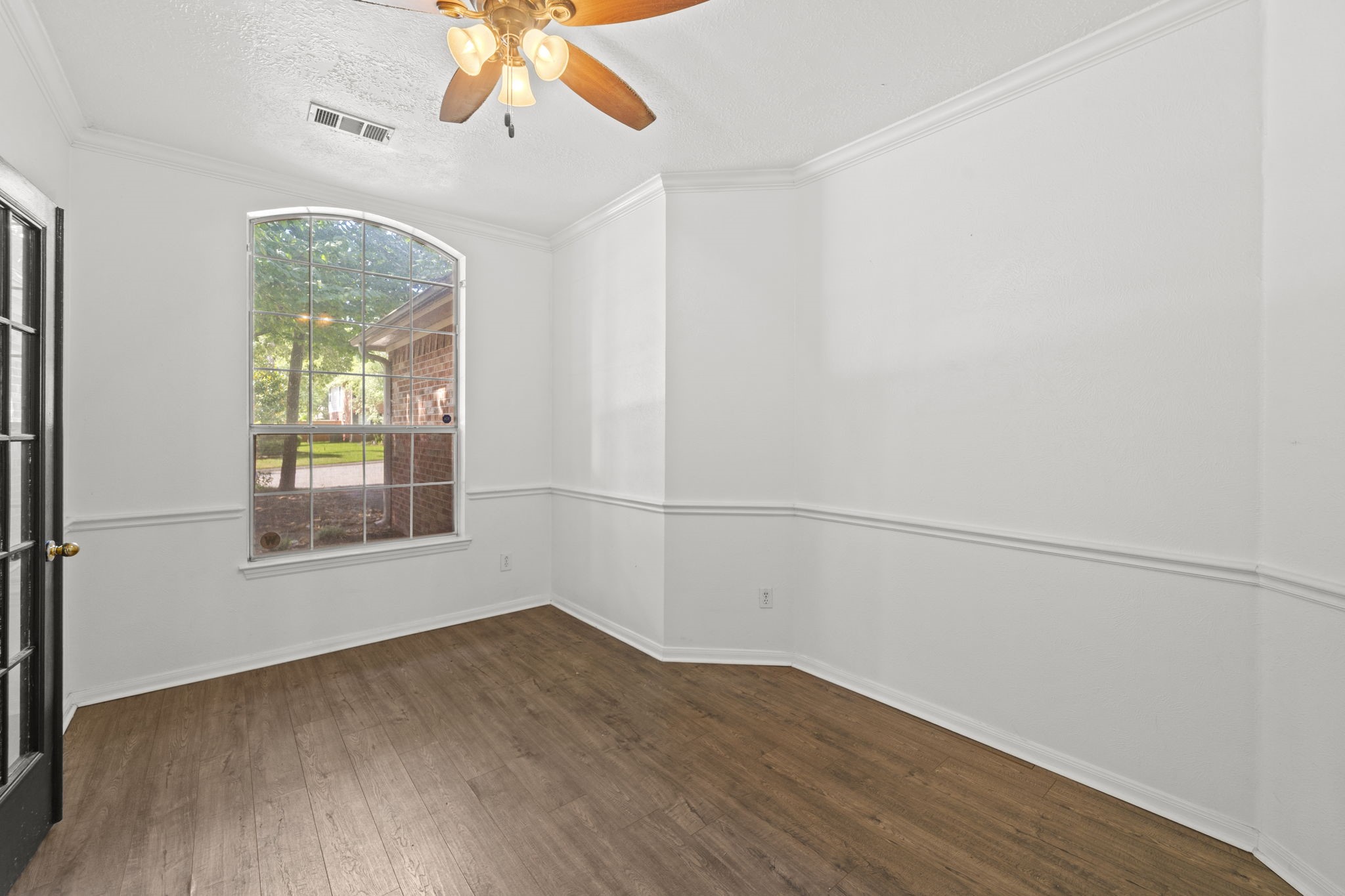 54 Wrens Song Place Property Photo 16