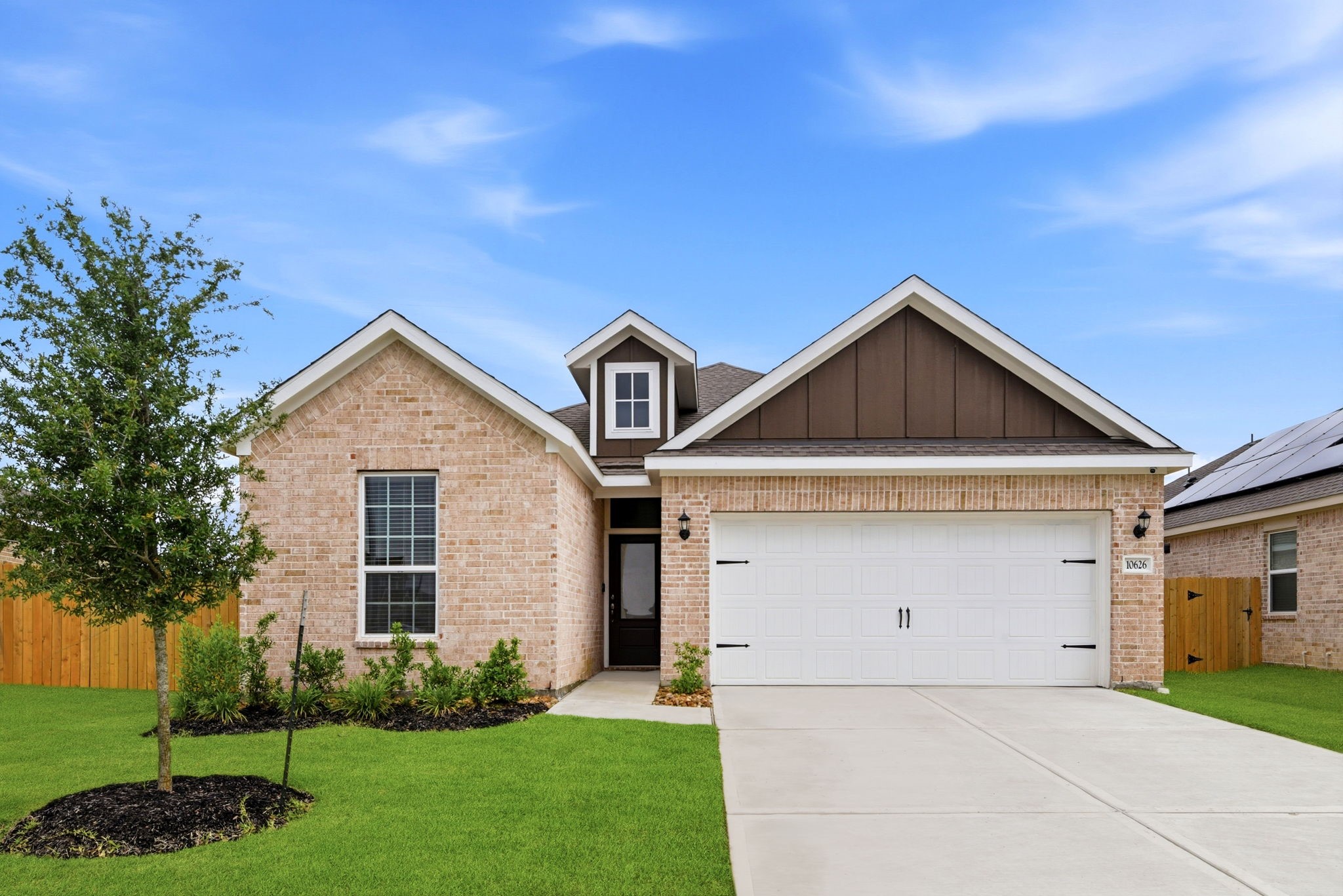 10626 Jassid Hop Property Photo 1