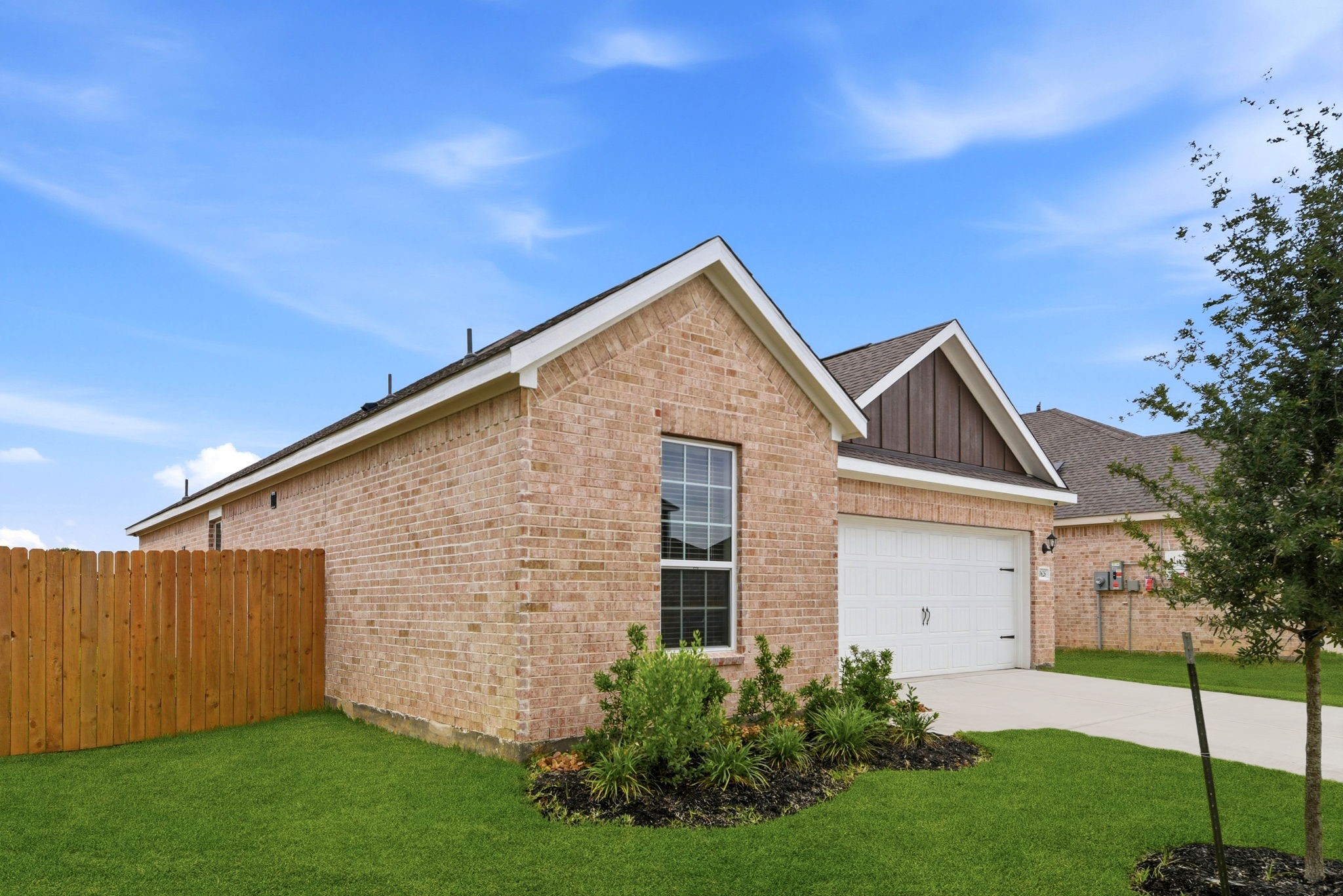 10626 Jassid Hop Property Photo 4
