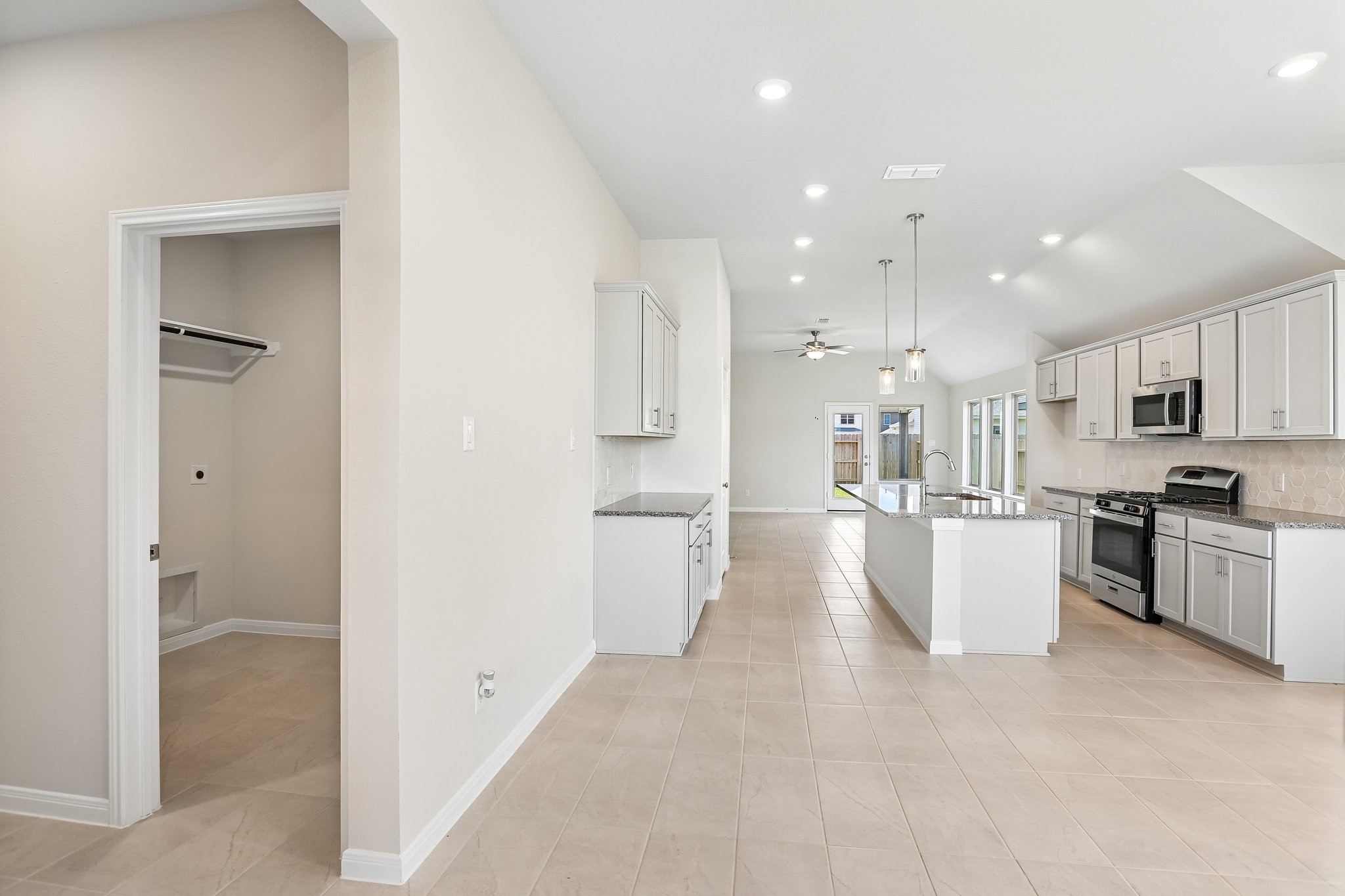 21111 Sunlight Grove Drive Property Photo 17