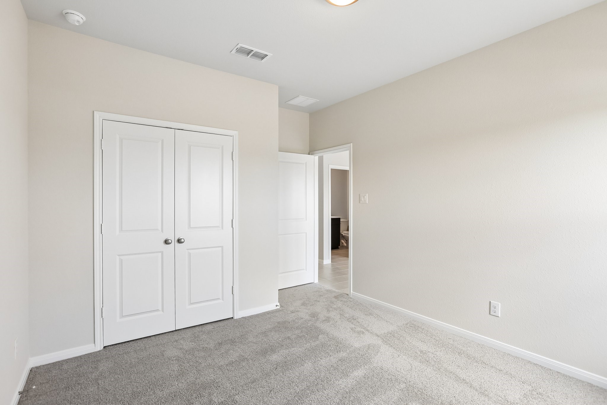 21111 Sunlight Grove Drive Property Photo 27
