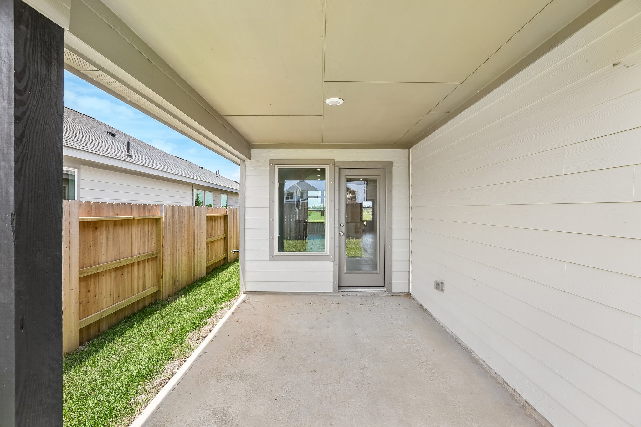 21111 Sunlight Grove Drive Property Photo 37