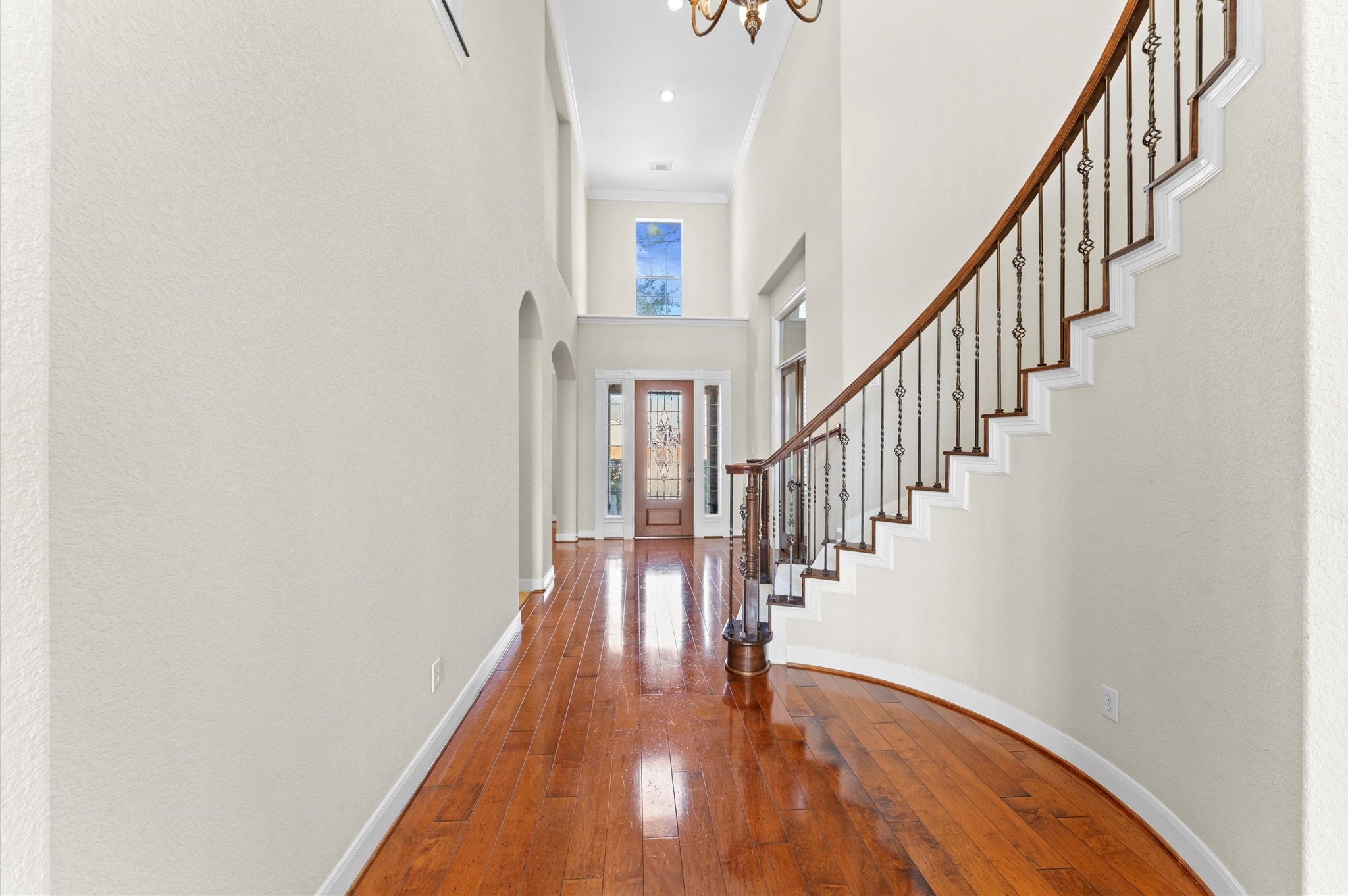 8406 Buffalo Creek Drive Property Photo 9