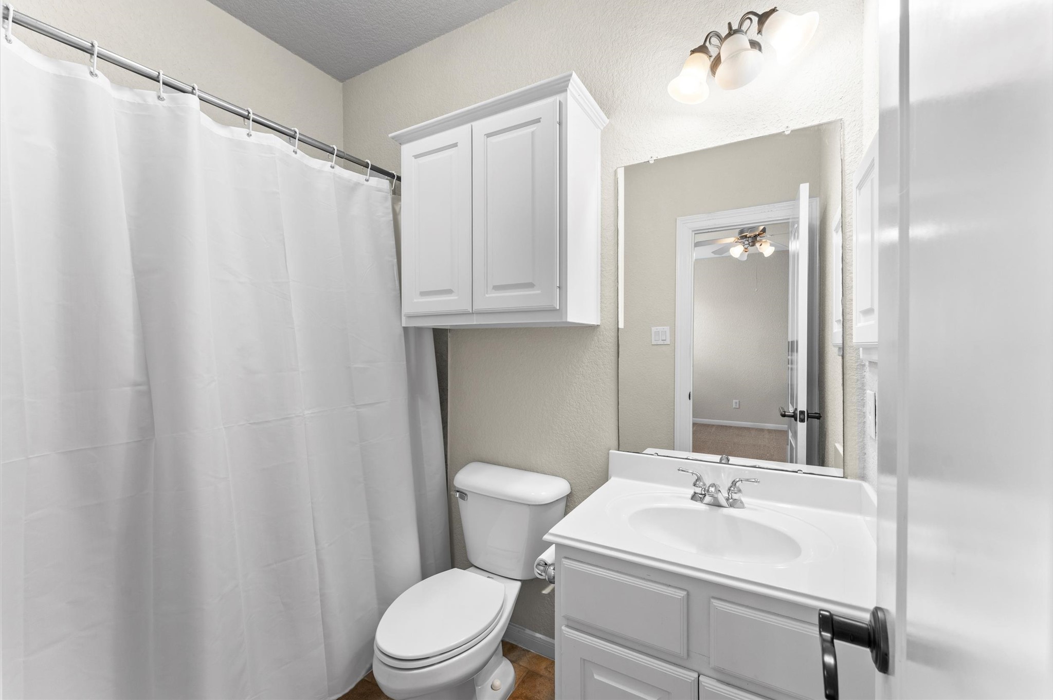8406 Buffalo Creek Drive Property Photo 31
