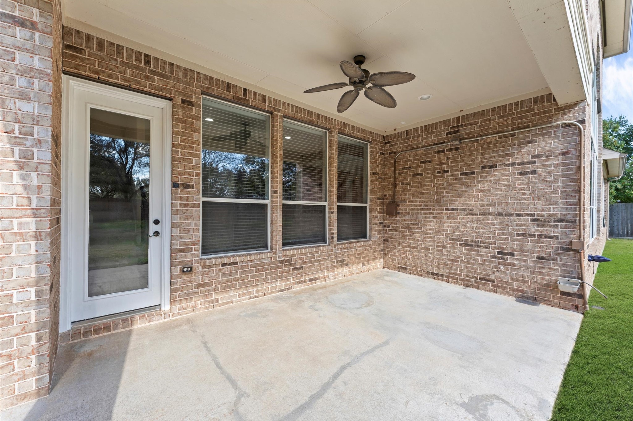 8406 Buffalo Creek Drive Property Photo 41
