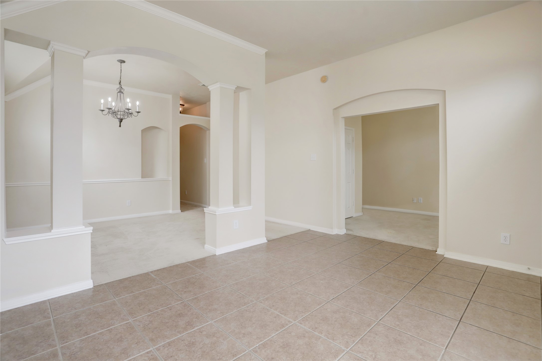 7023 Grants Hollow Lane Property Photo 3
