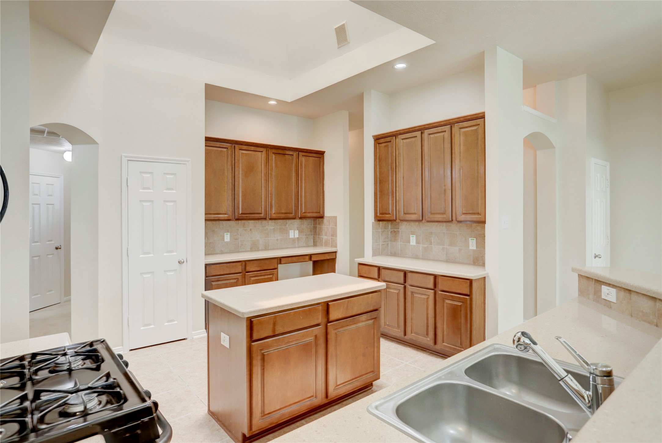 7023 Grants Hollow Lane Property Photo 12