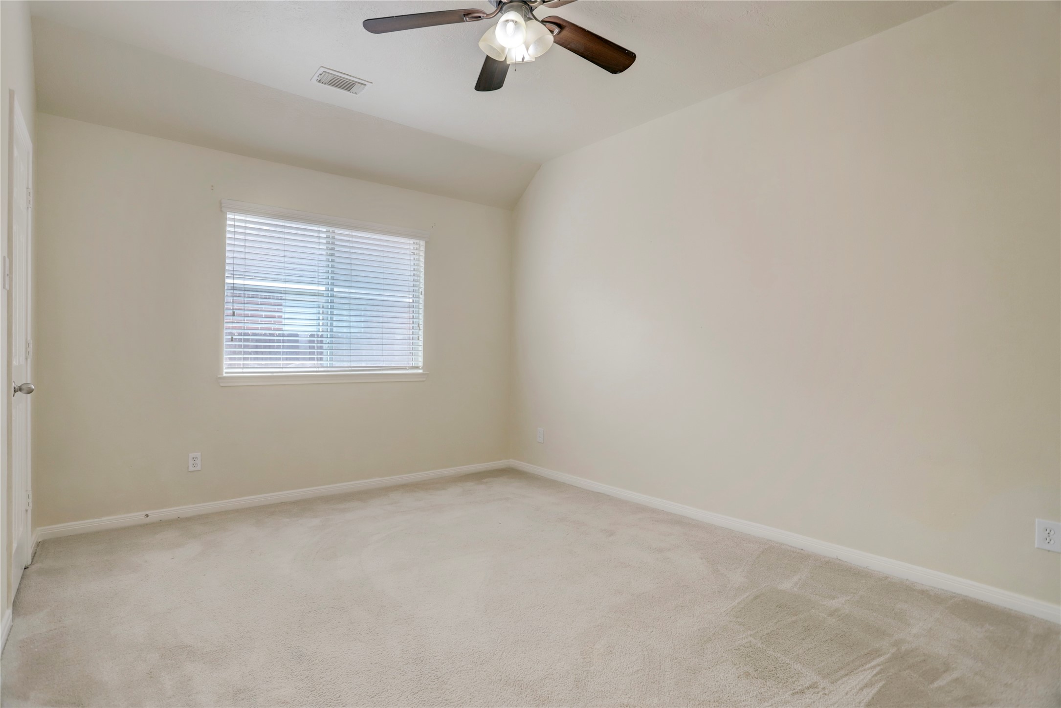 7023 Grants Hollow Lane Property Photo 25