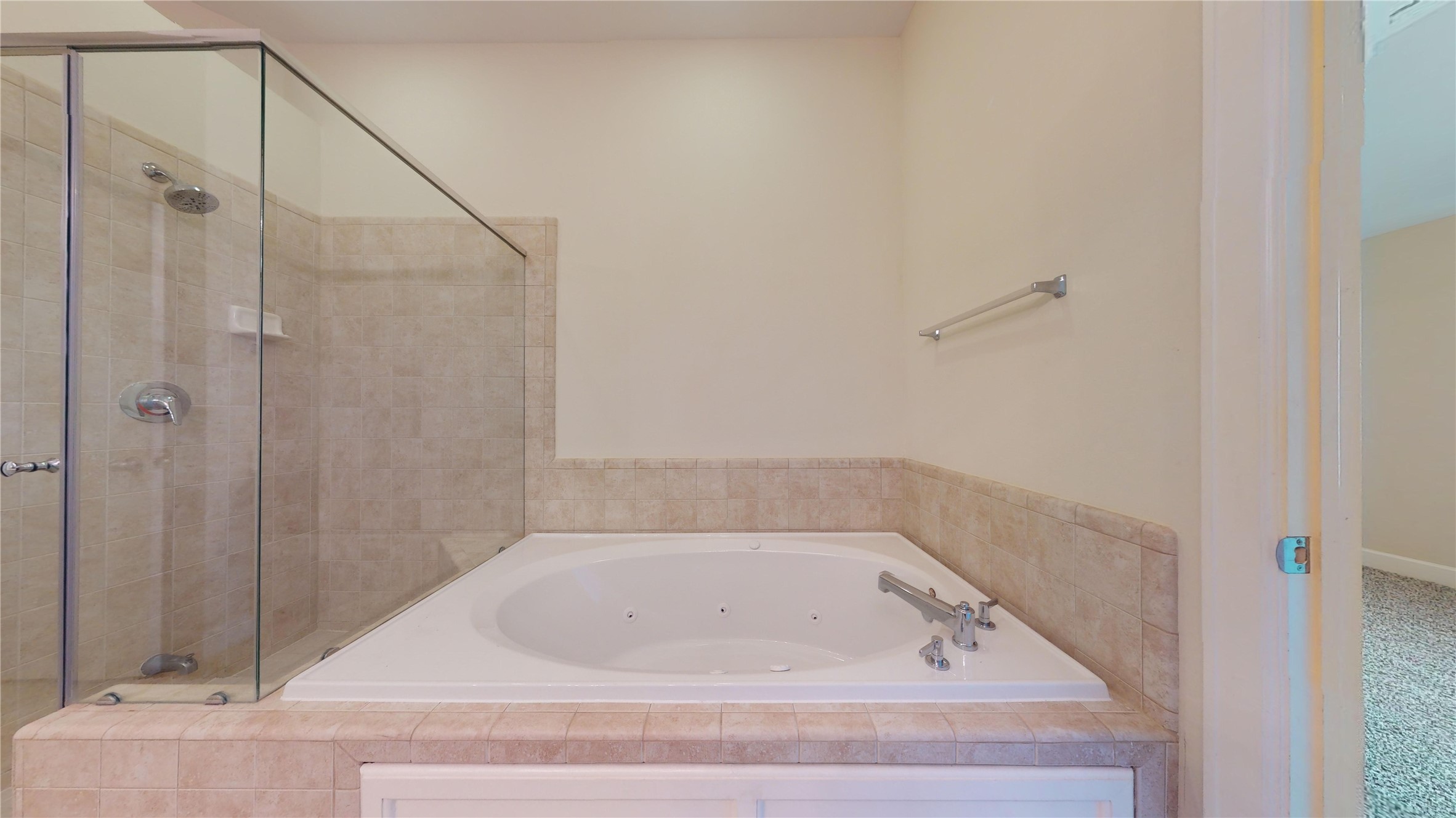 2710 Hullsmith Drive 202 Property Photo 35