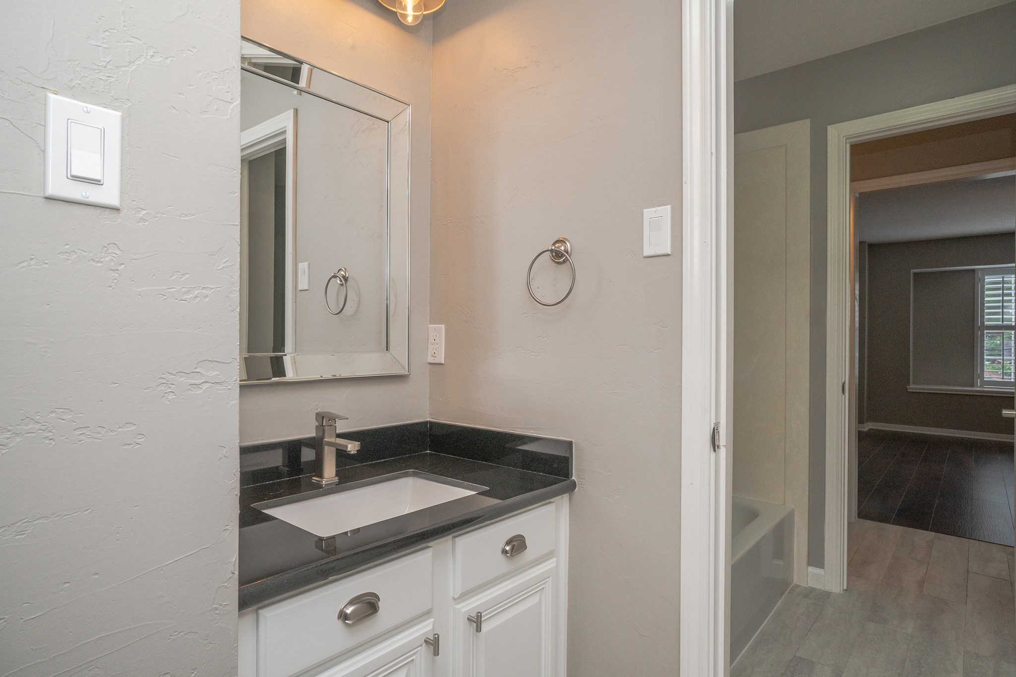 16031 Cassandra Park Street Property Photo 23