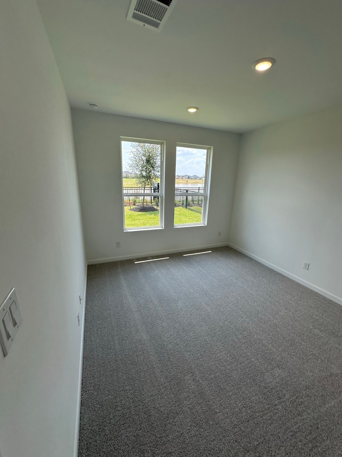 27407 Sunterra Village Drive Property Photo 8