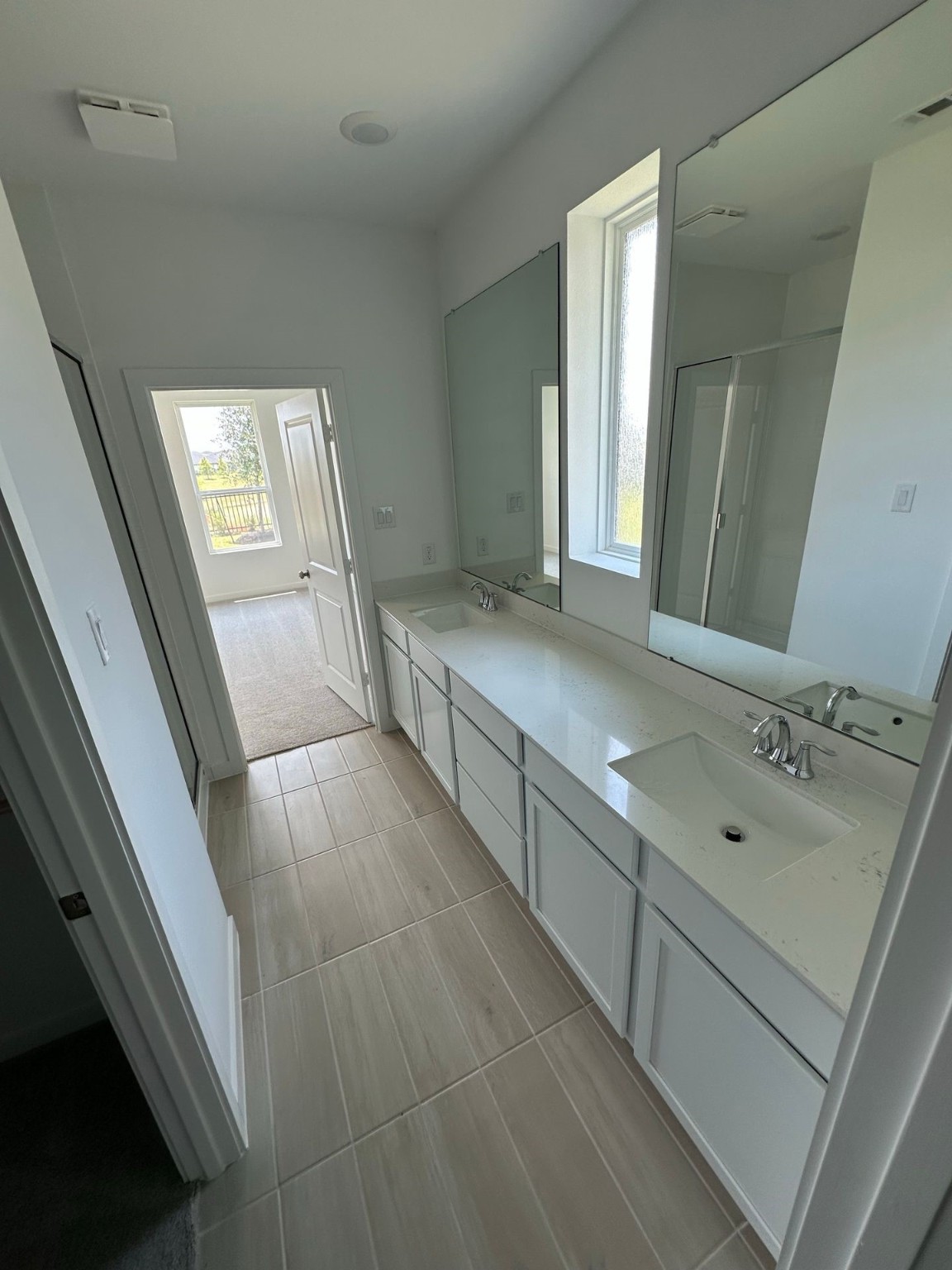 27407 Sunterra Village Drive Property Photo 9