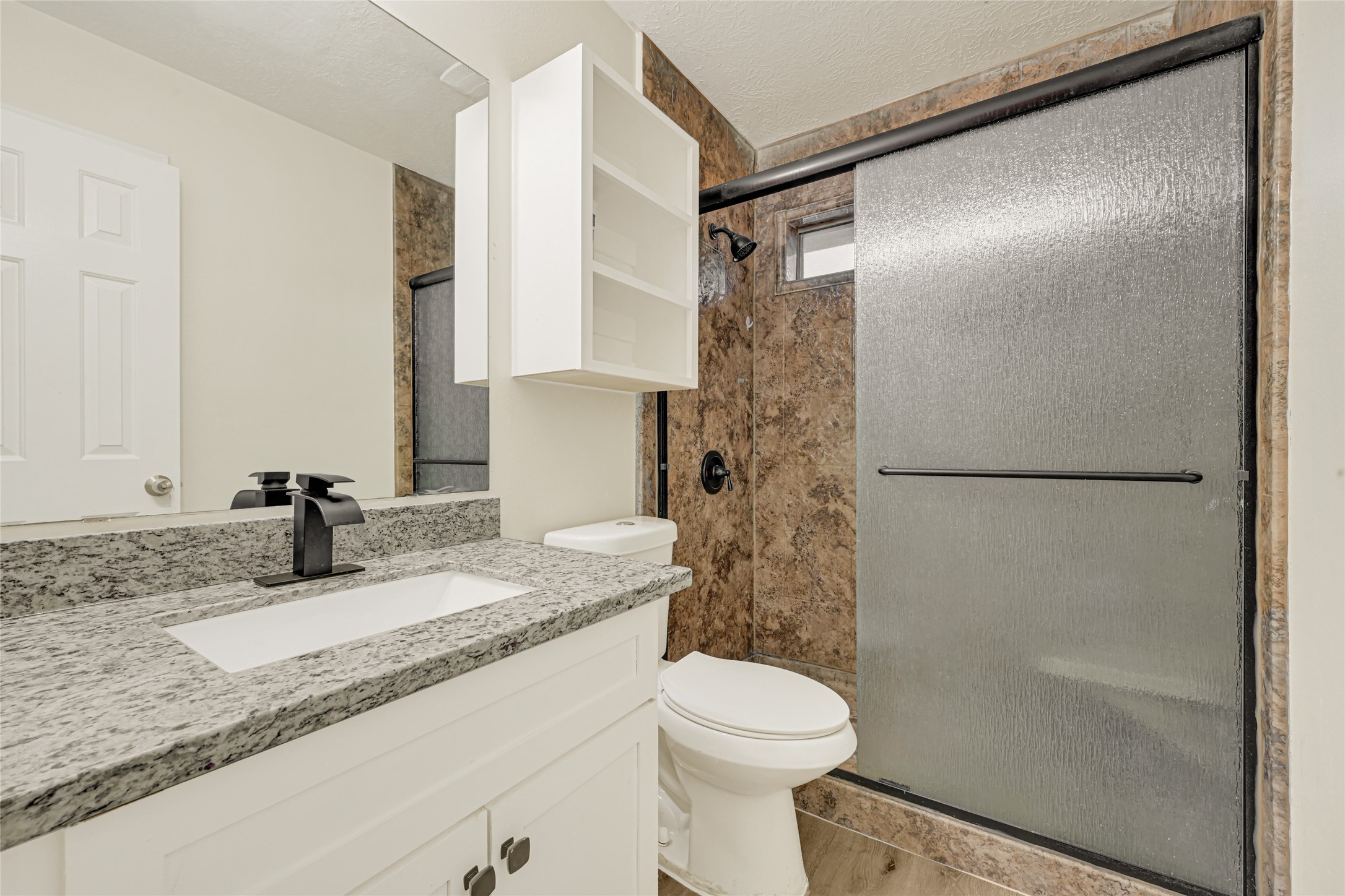 9851 Guest Street Property Photo 18