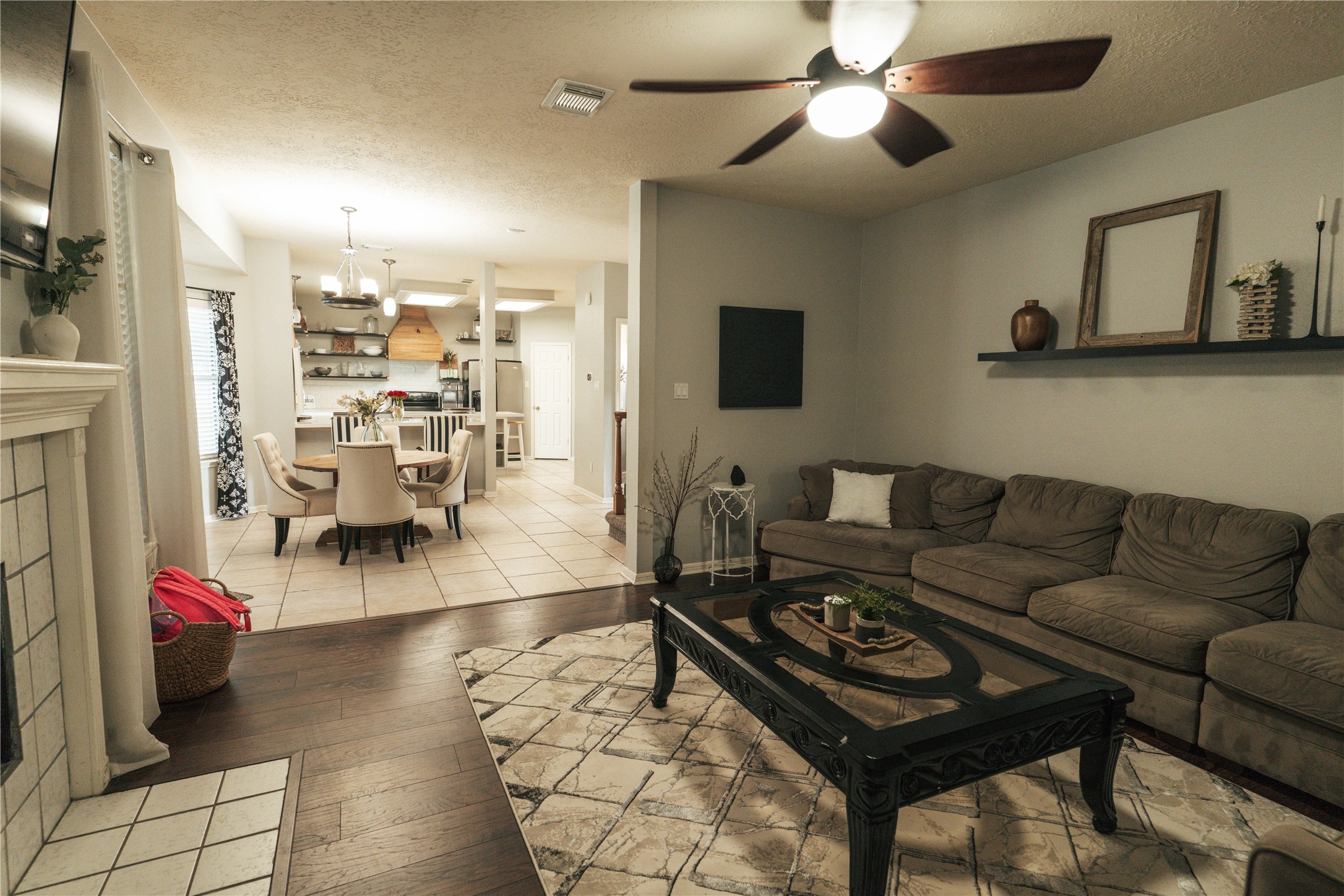 1910 N Mission Circle Property Photo 15