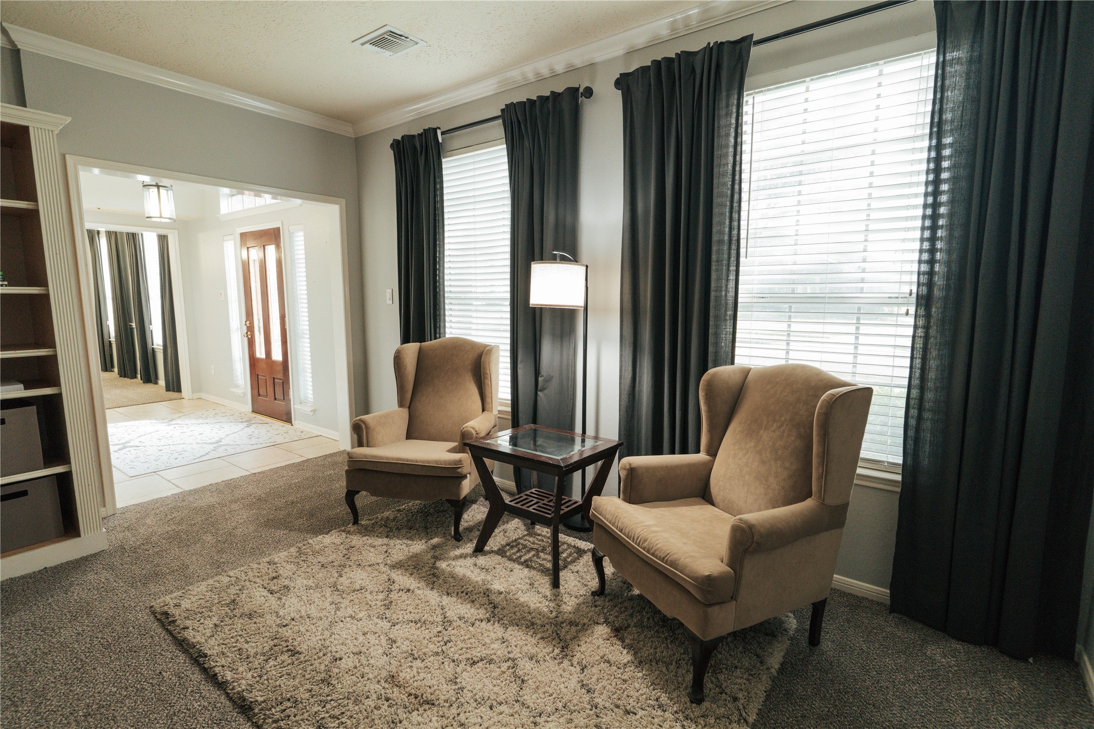 1910 N Mission Circle Property Photo 16