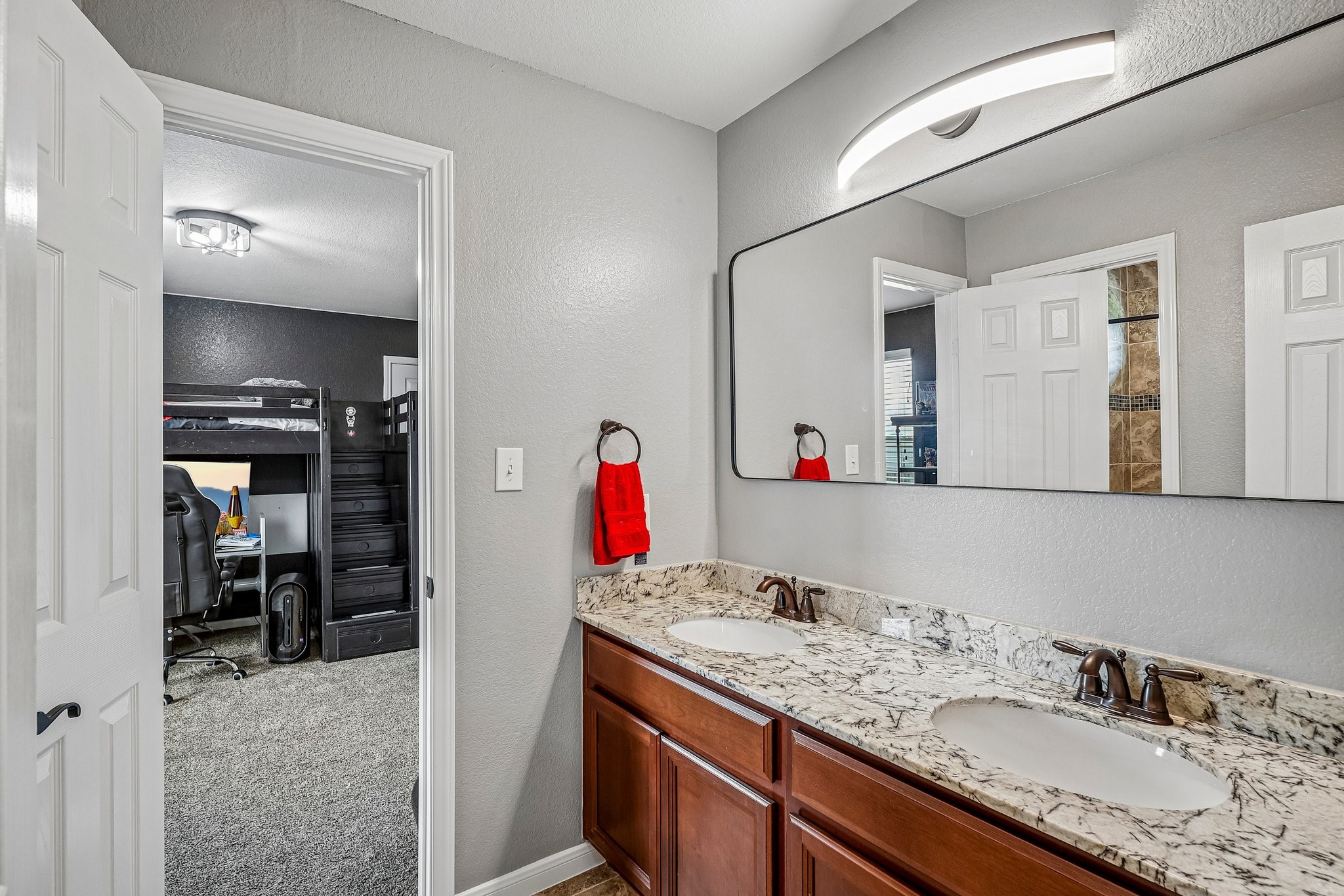 4410 Clearwater Road Property Photo 33