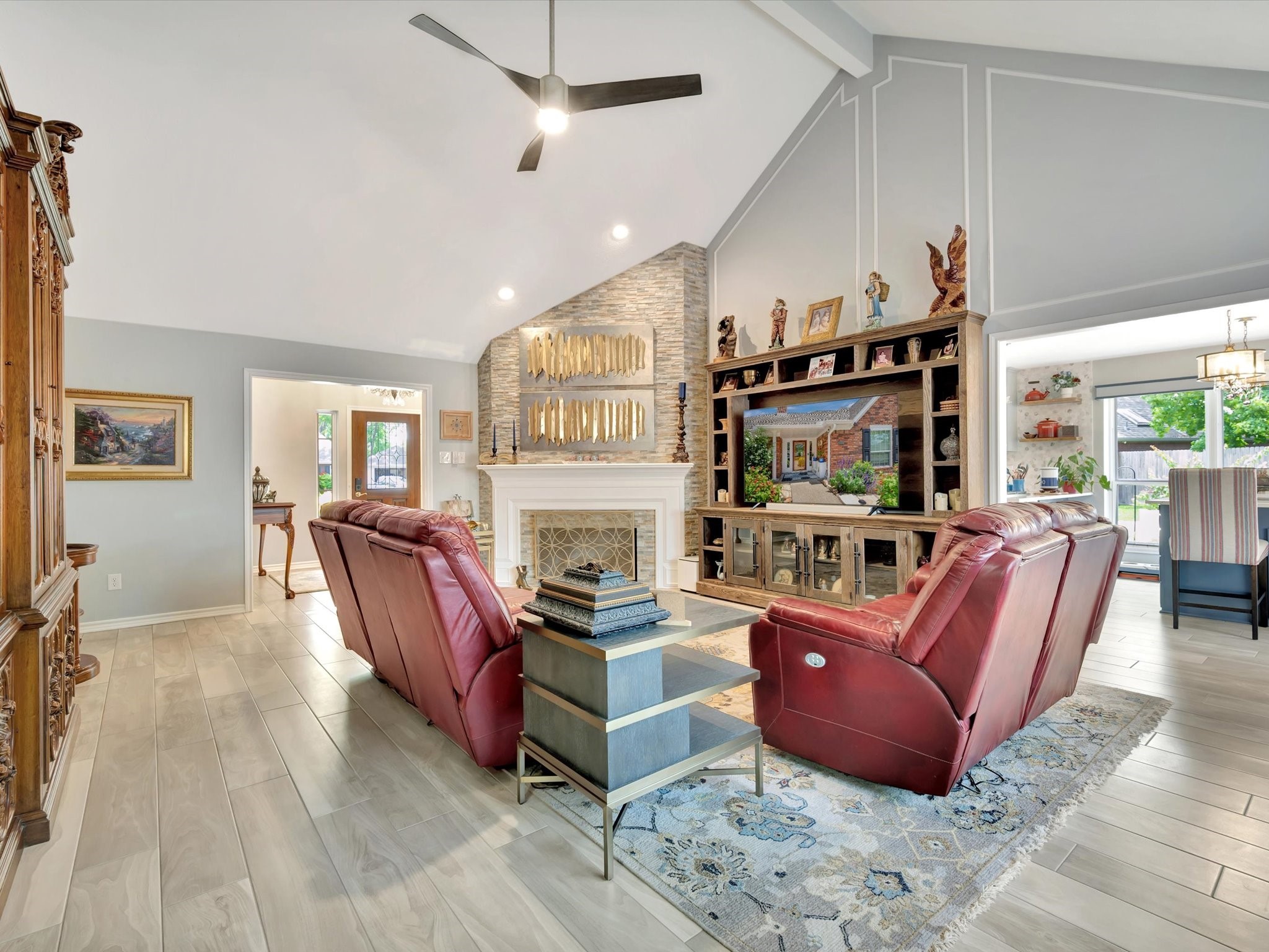 15307 Montwood Drive Property Photo 12