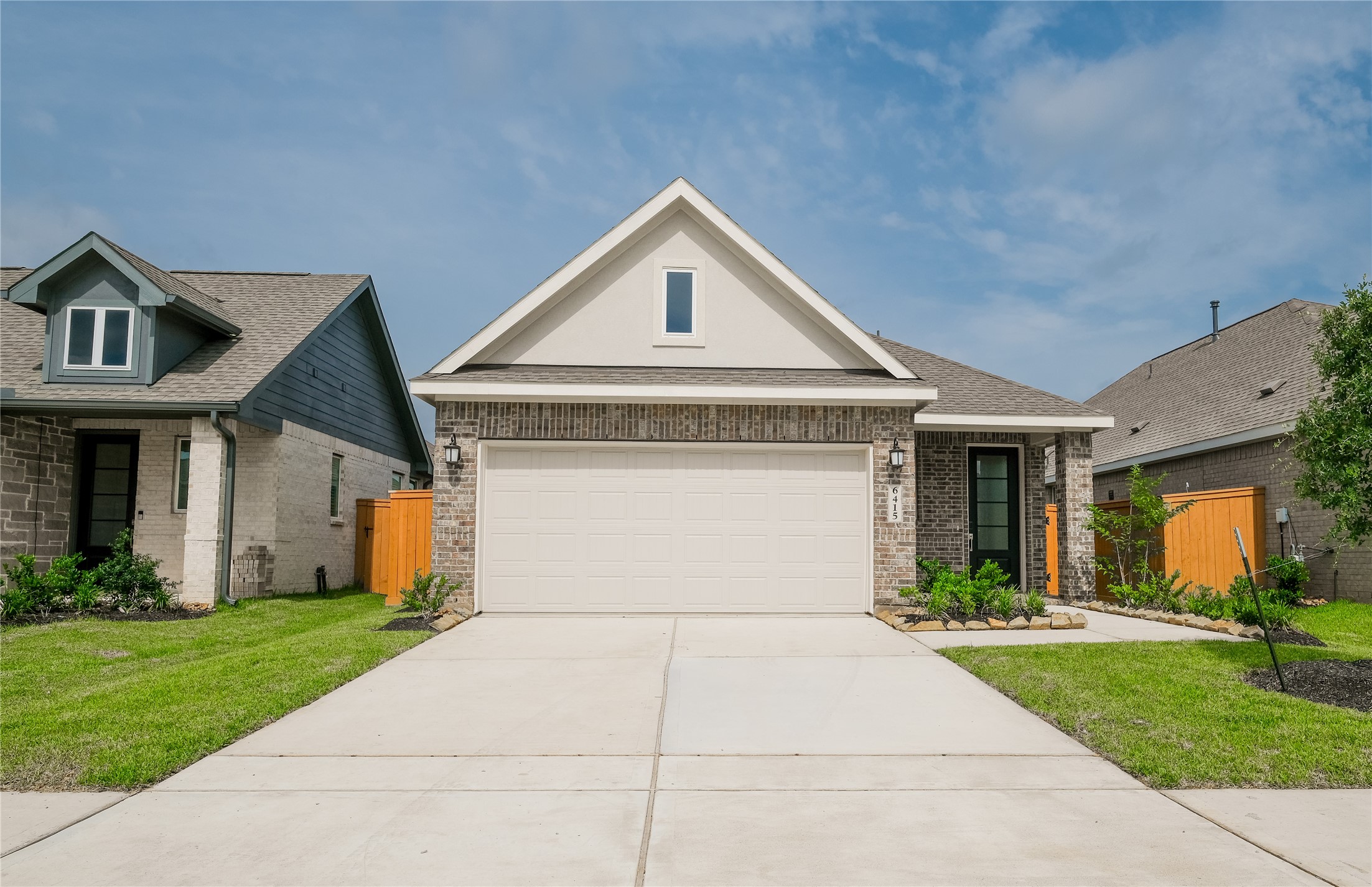6415 Orchid Beach Drive Property Photo 1