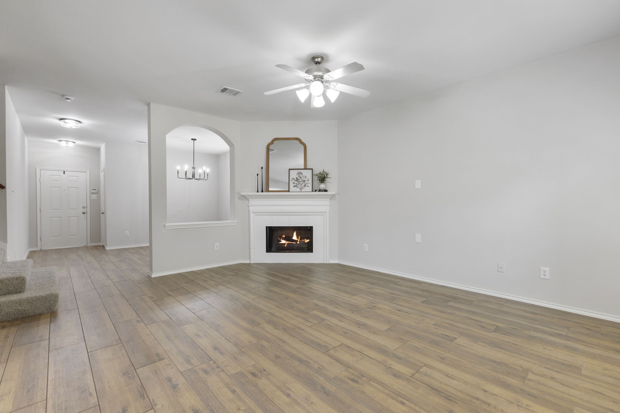2318 Colonial Springs Lane Property Photo 12