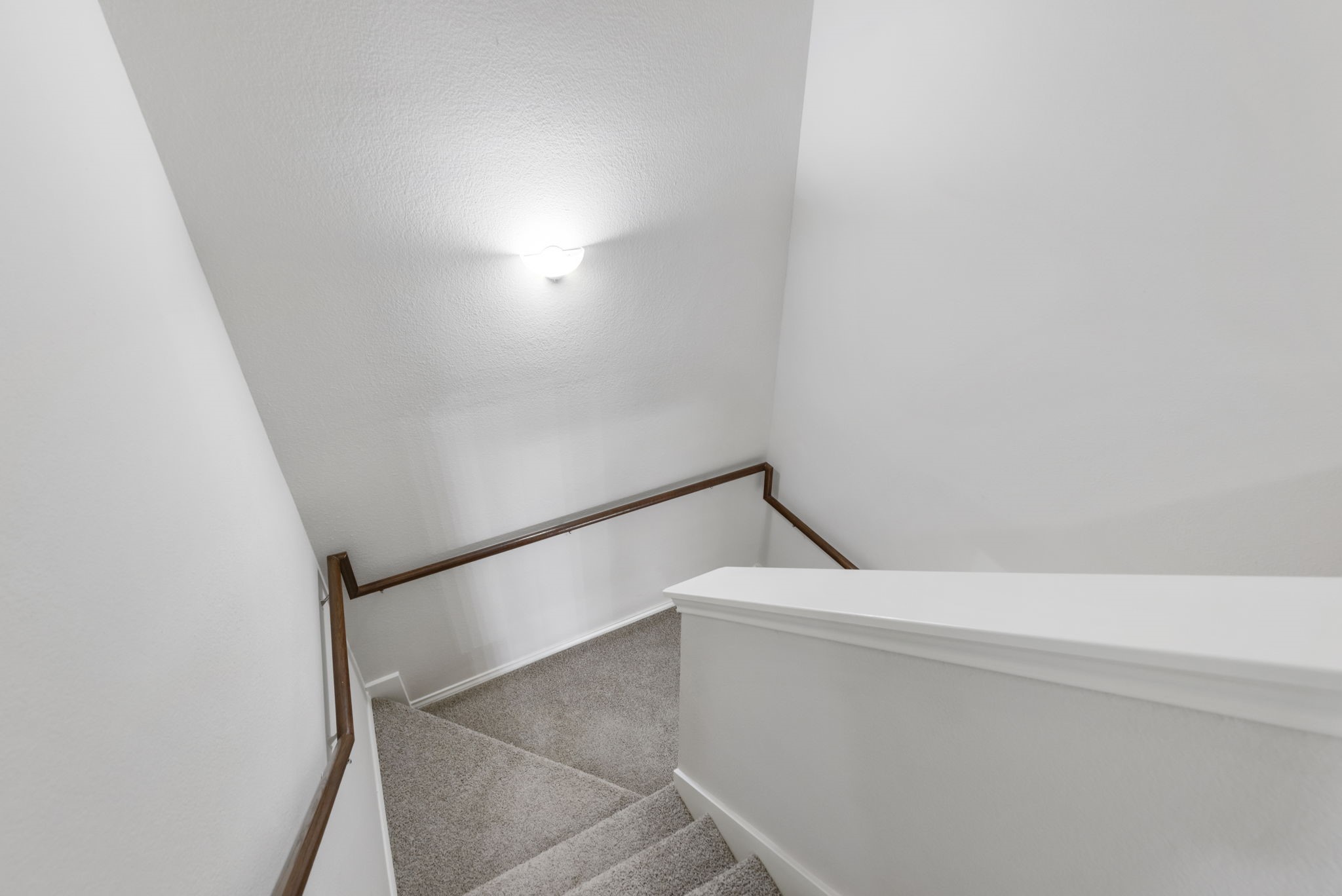 2318 Colonial Springs Lane Property Photo 23