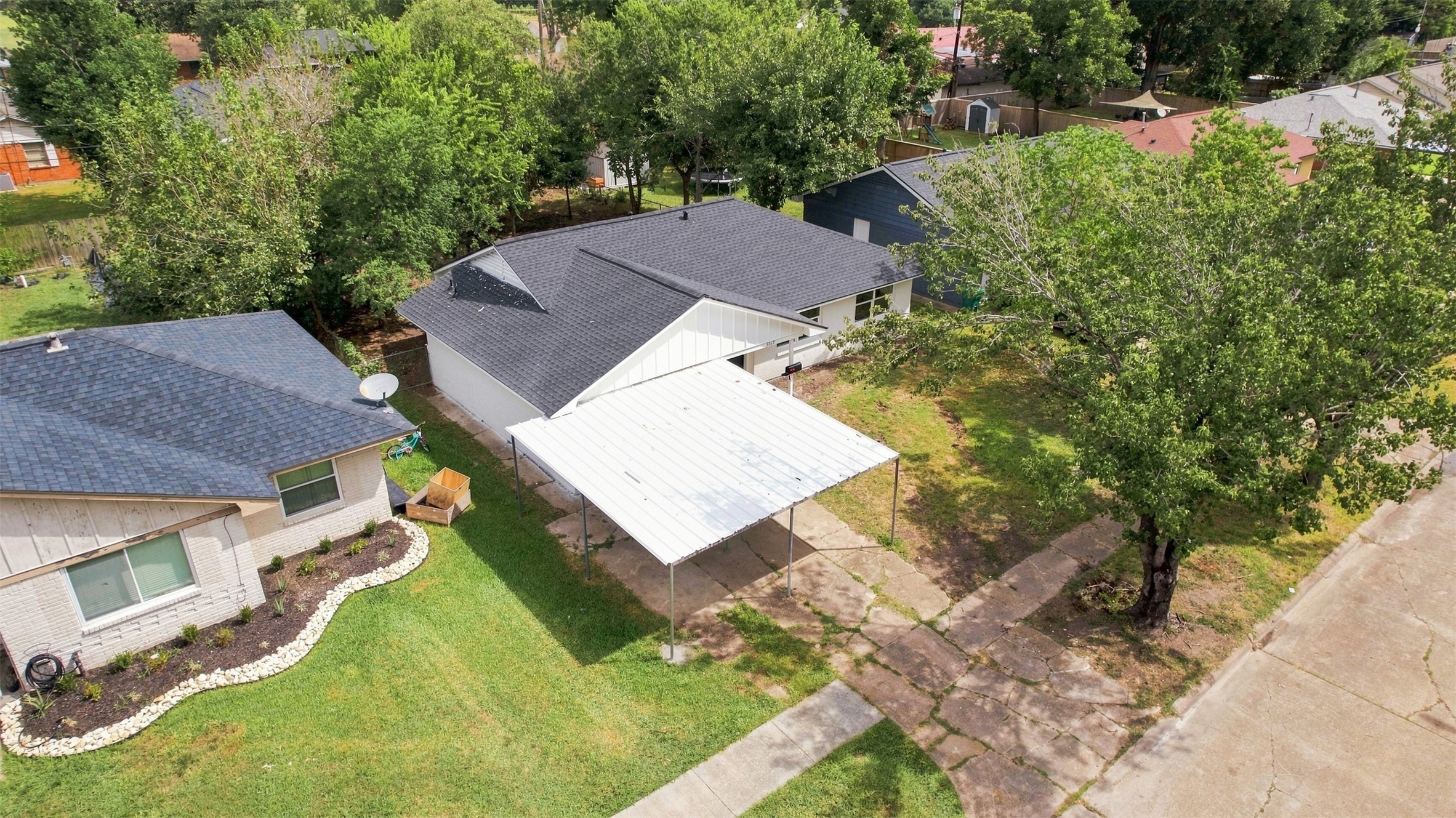 3017 Cedarcrest Drive Property Photo 41