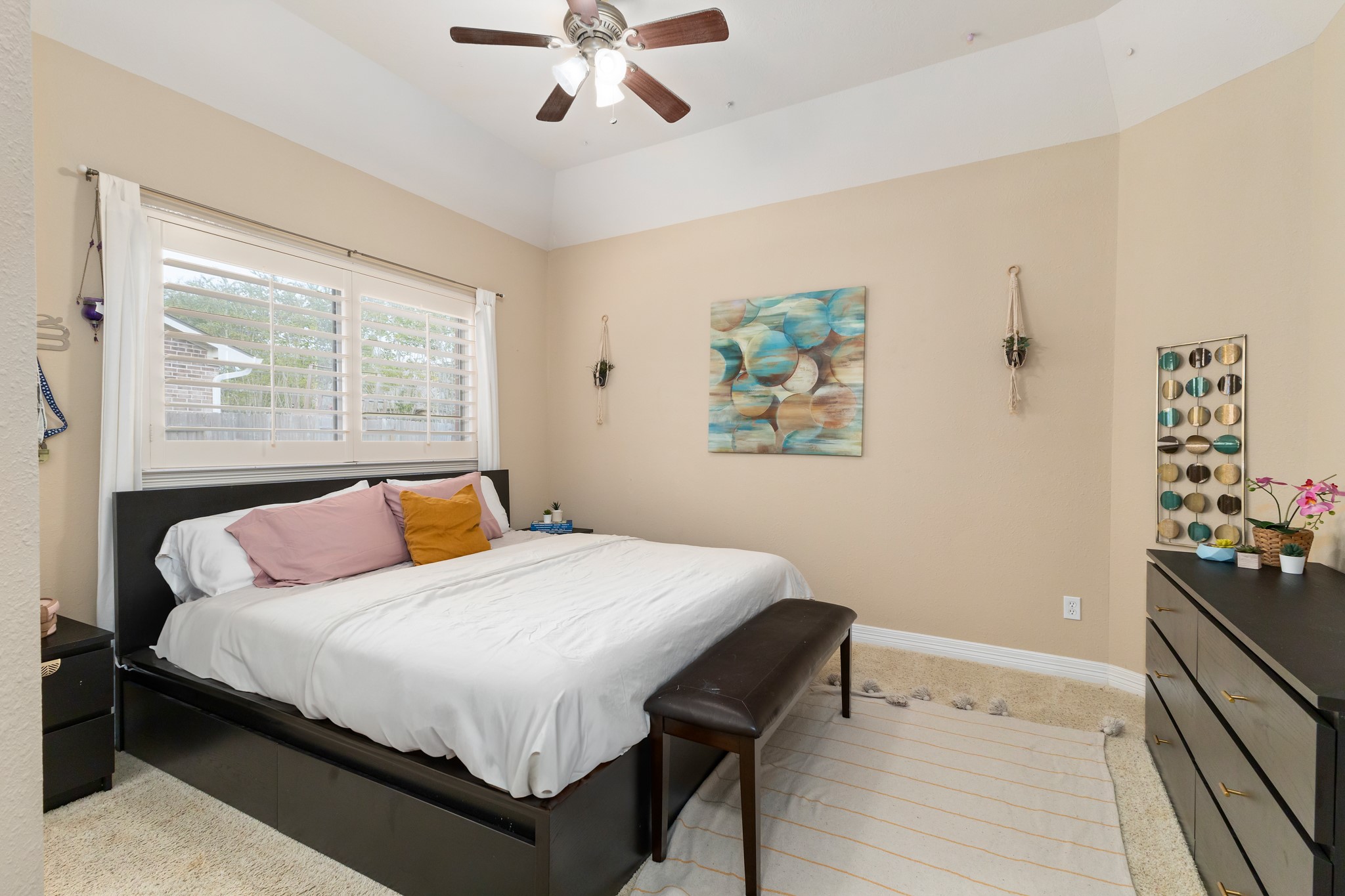 8407 Iron Tree Lane Property Photo 6