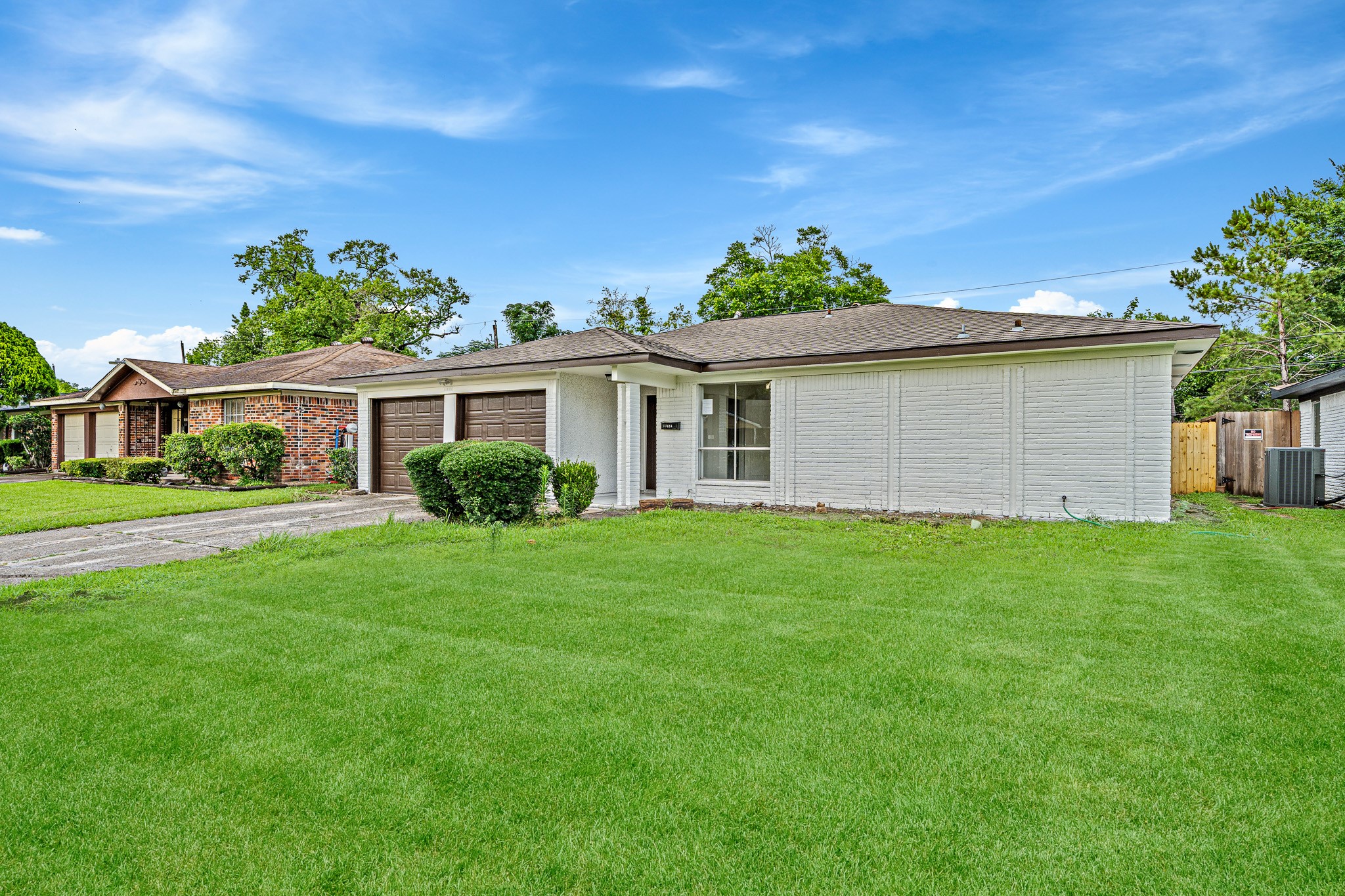11823 S Willow Circle Property Photo 5