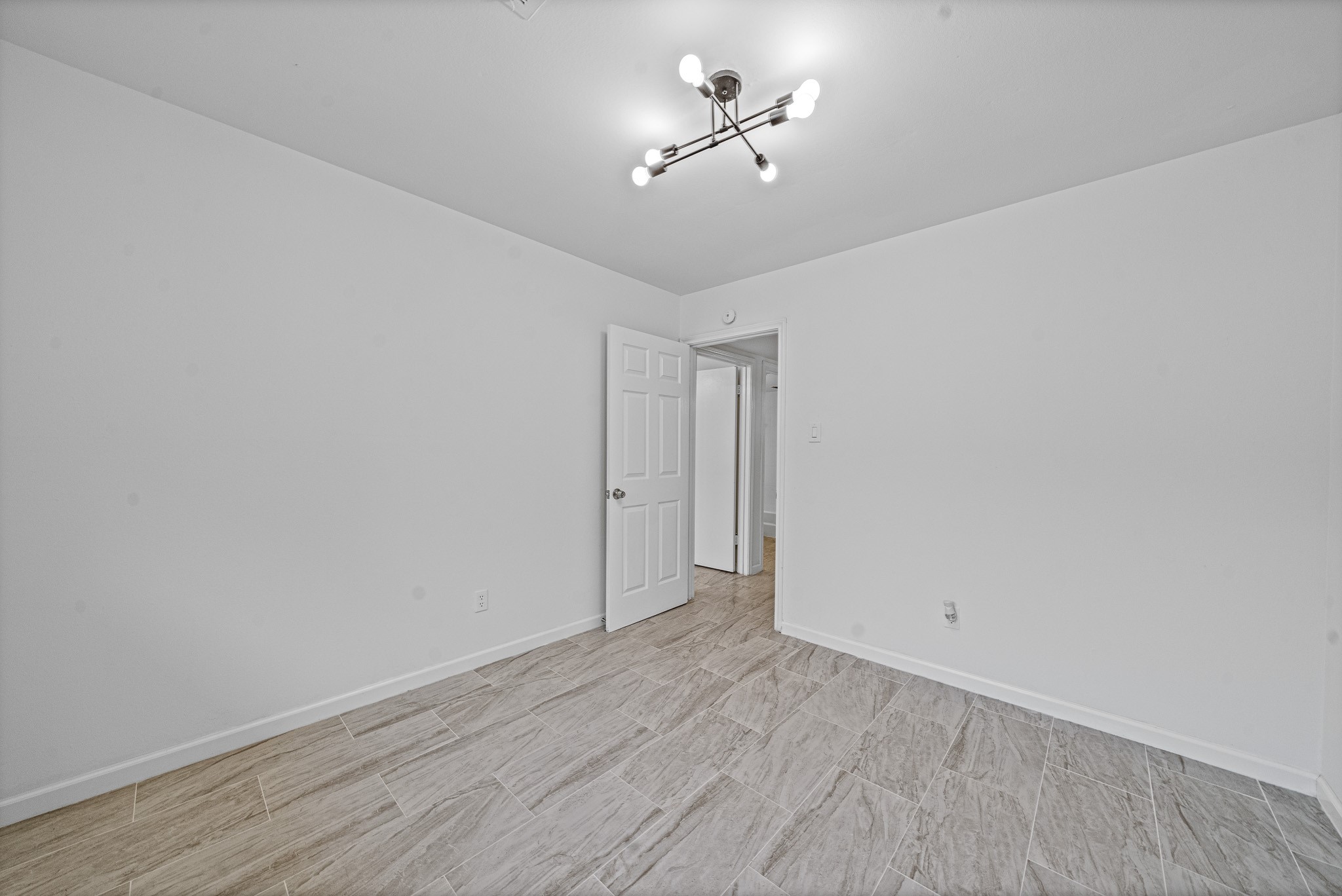 11823 S Willow Circle Property Photo 23