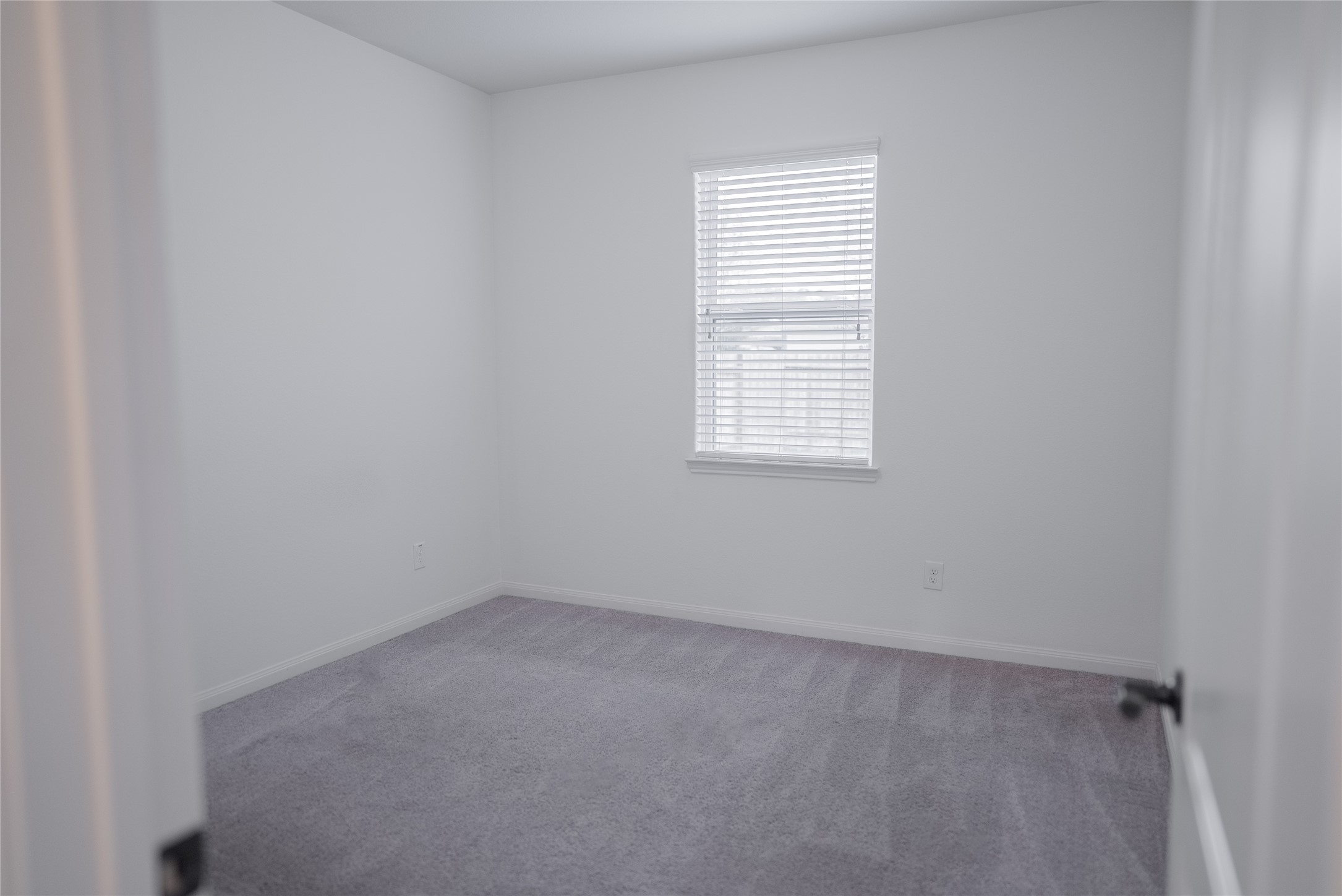 7635 Daisy Port Lane Property Photo 13