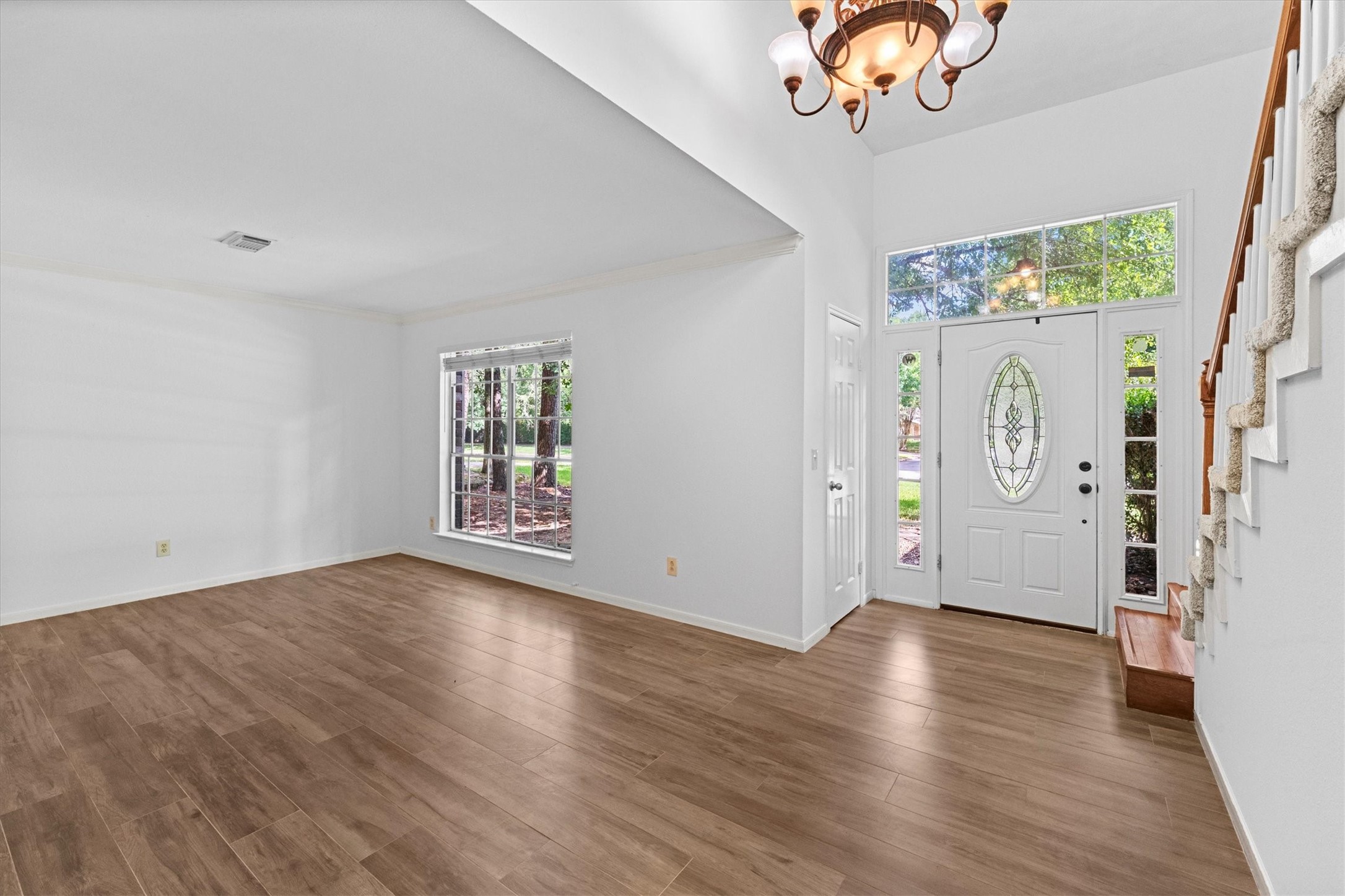 179 Sylvan Forest Drive Property Photo 9