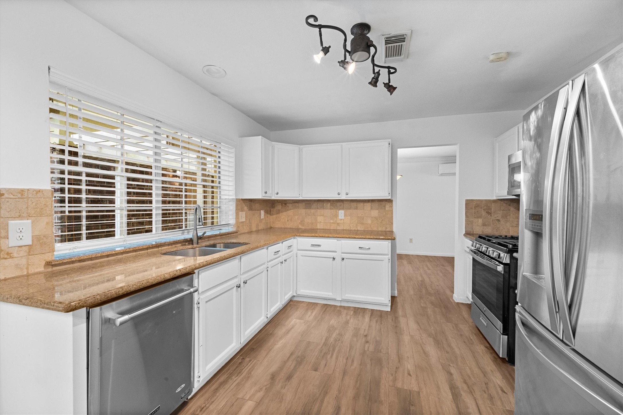 179 Sylvan Forest Drive Property Photo 18