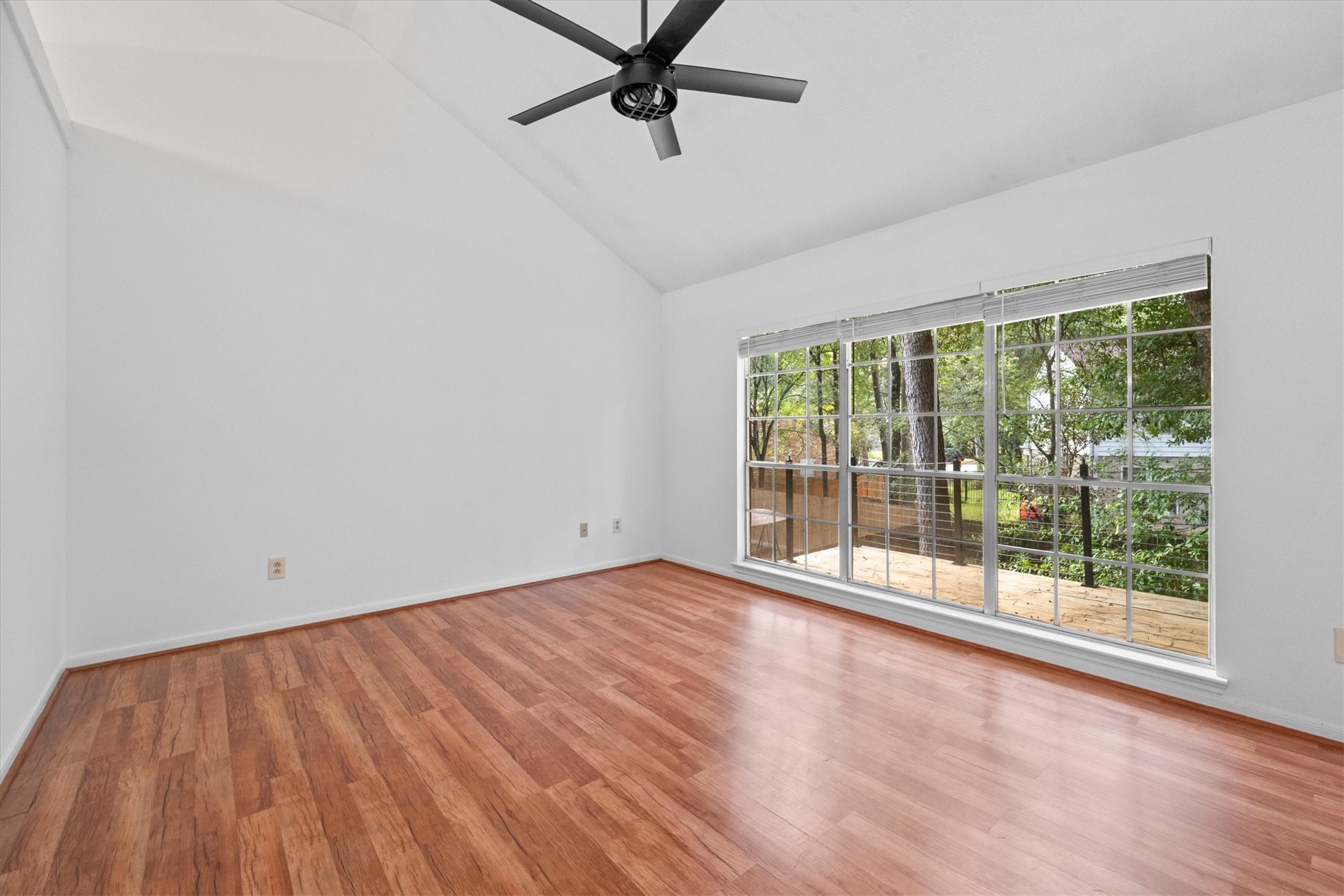 179 Sylvan Forest Drive Property Photo 25