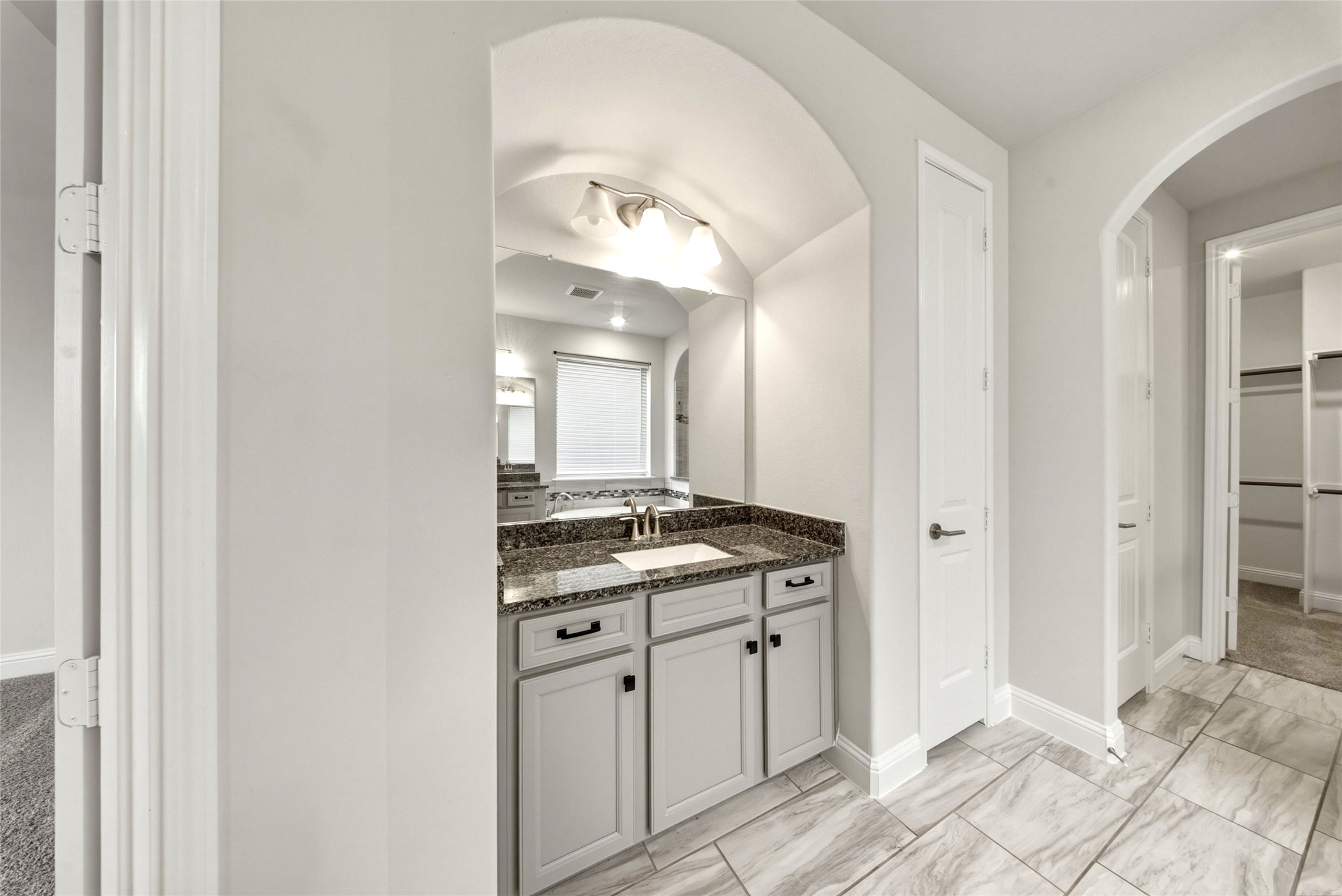 710 Turner Cove Court Property Photo 19