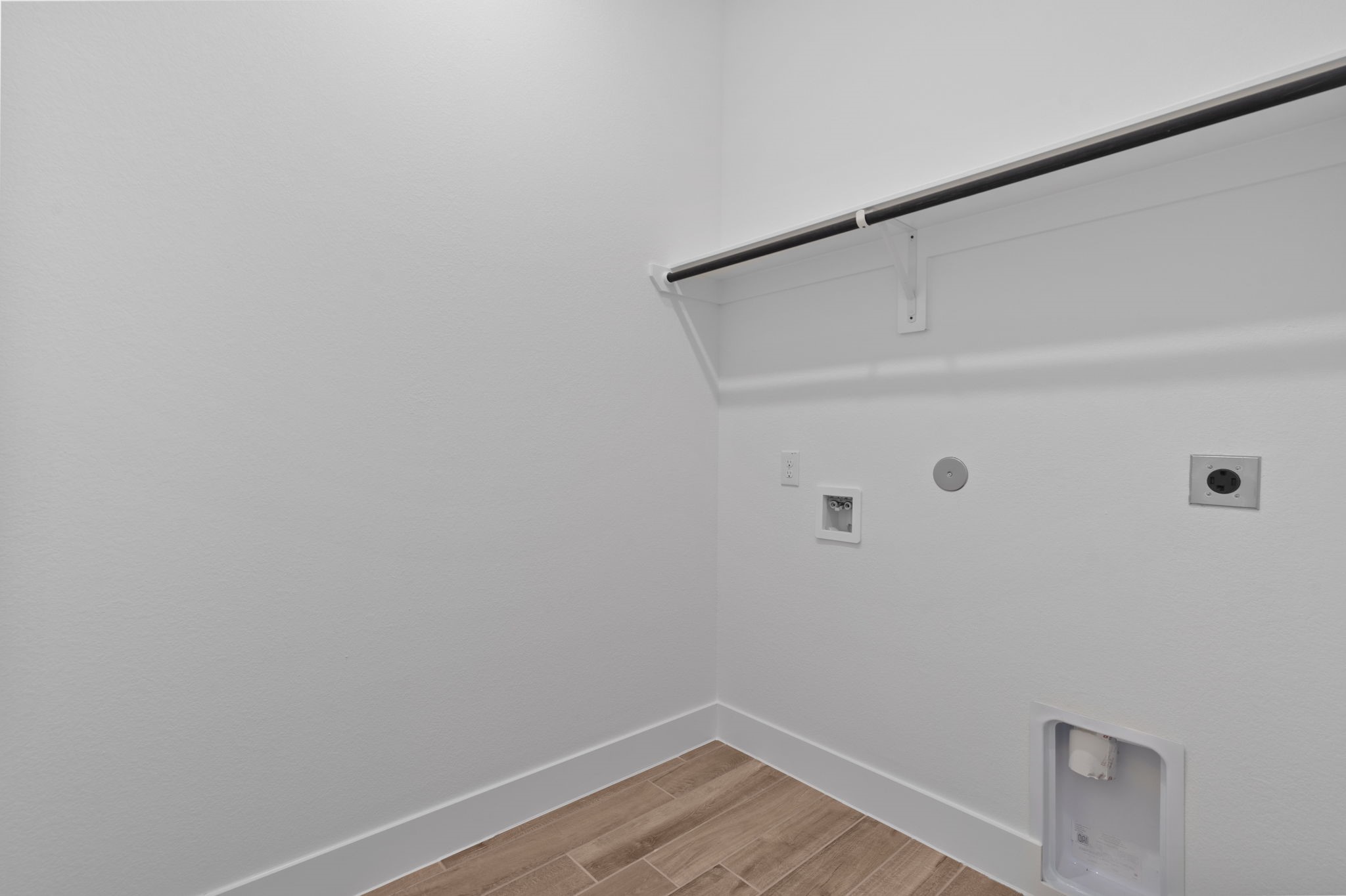 1118 New Haven Lane Property Photo 21