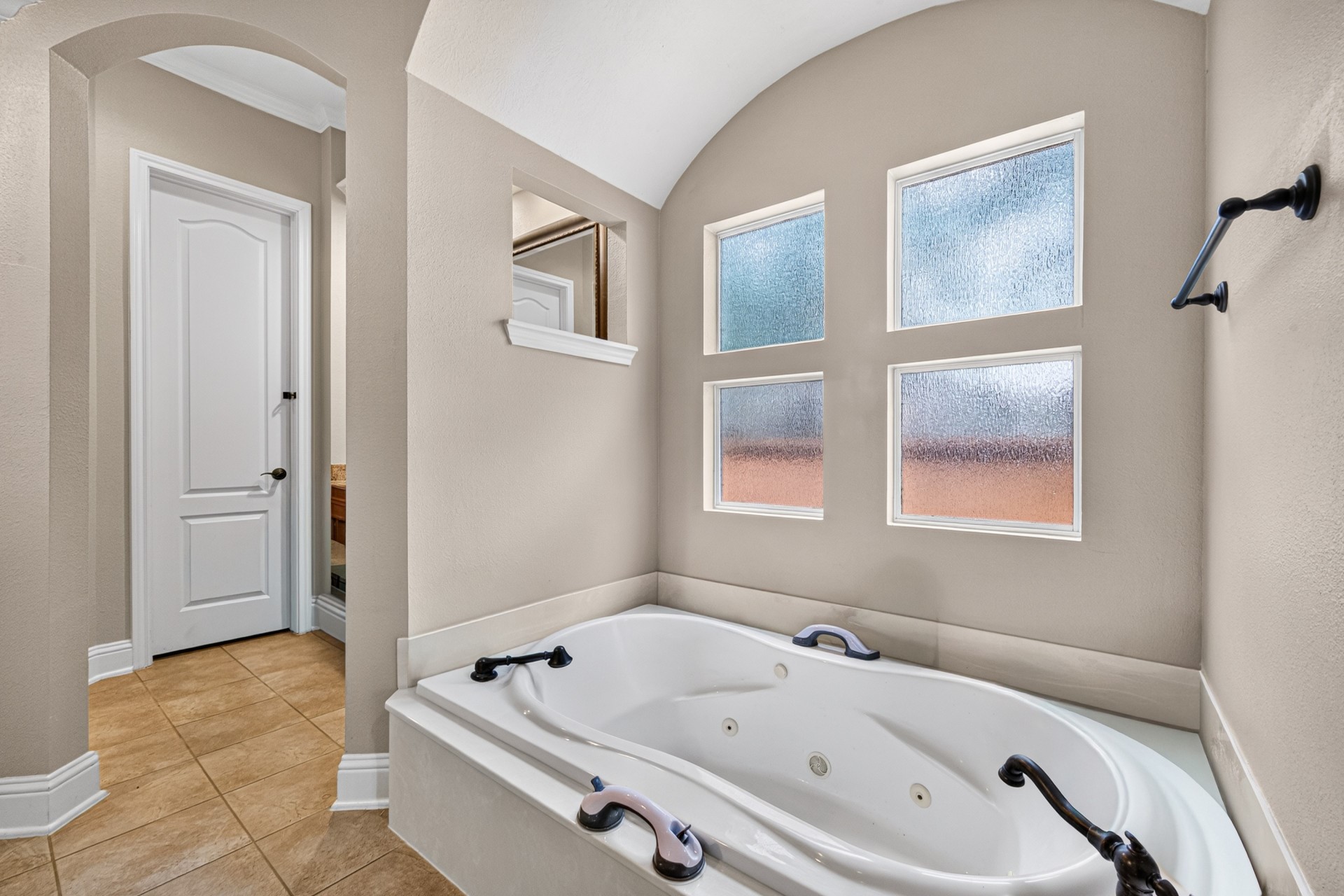 9607 Waters Lake Court Property Photo 17