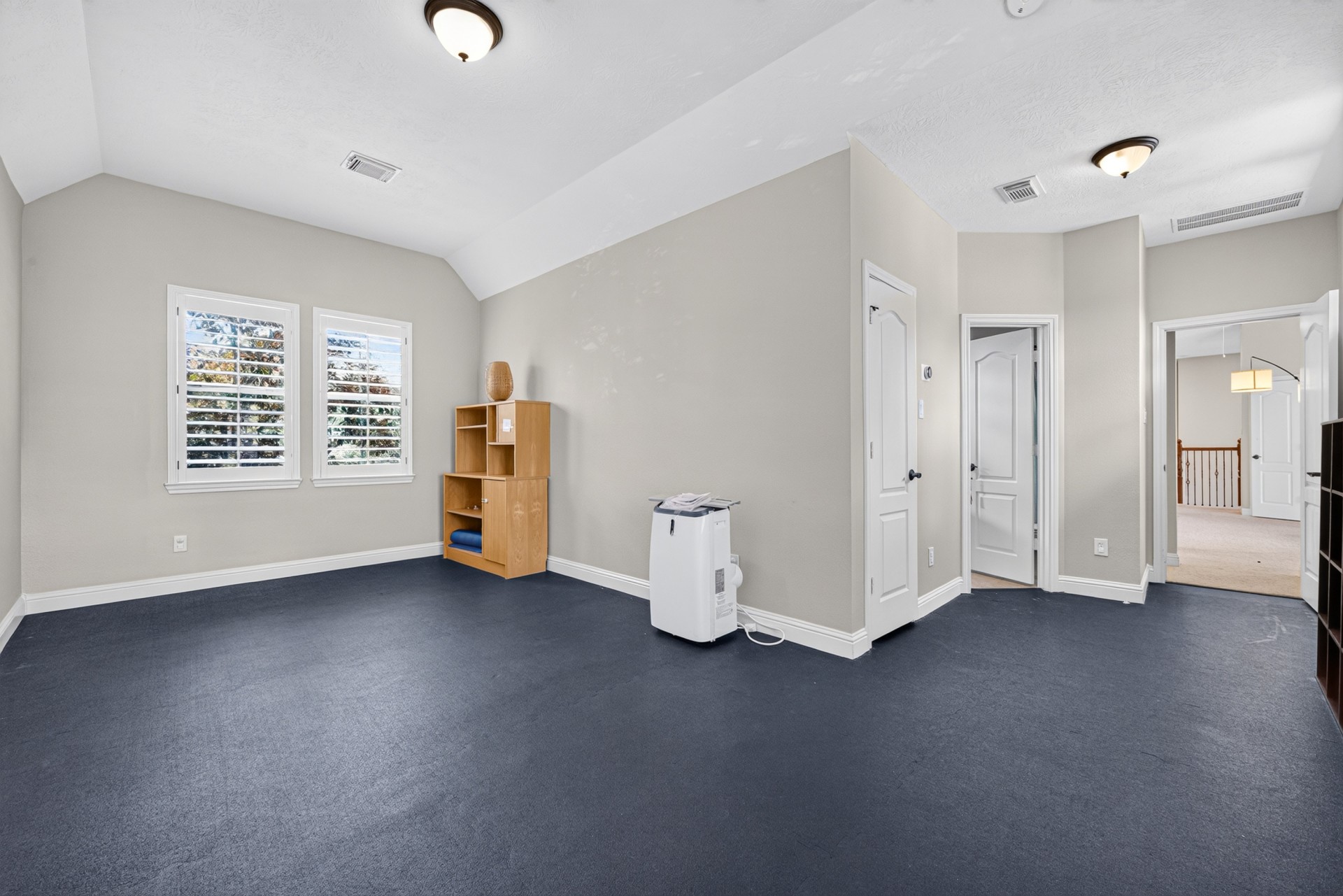 9607 Waters Lake Court Property Photo 35