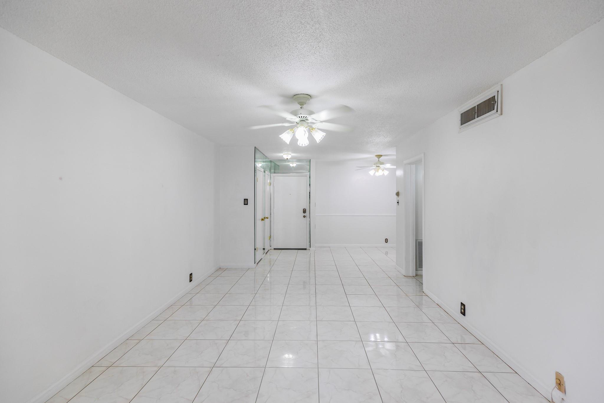2601 Bellefontaine Street C104 Property Photo 14