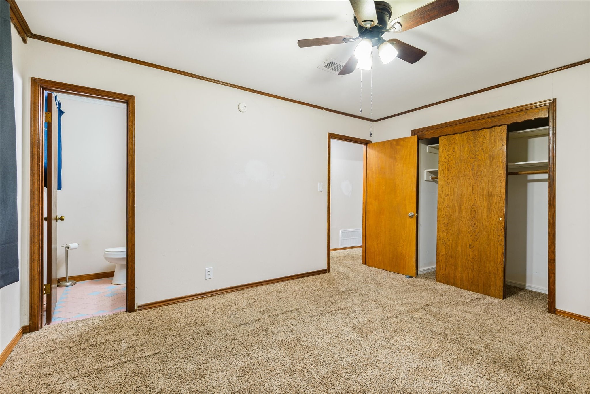 213 Highland Drive Property Photo 5