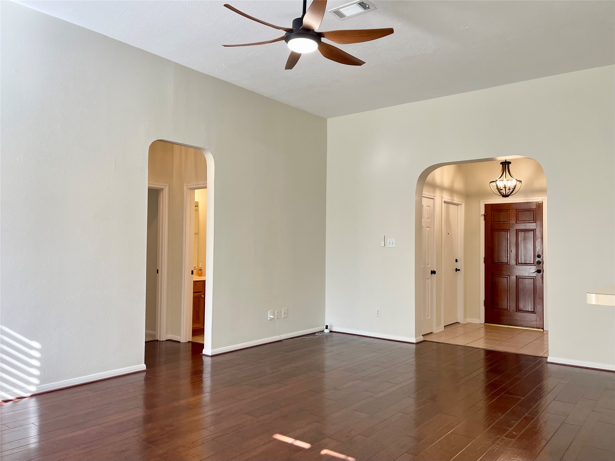 4630 Jaymar Drive Property Photo 6