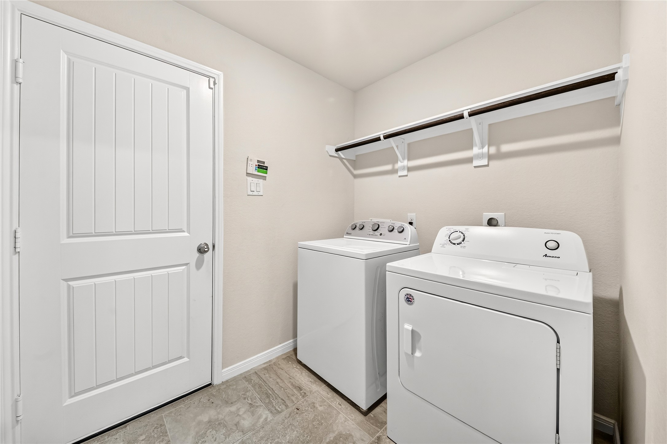 1631 City Pass Lane Property Photo 14