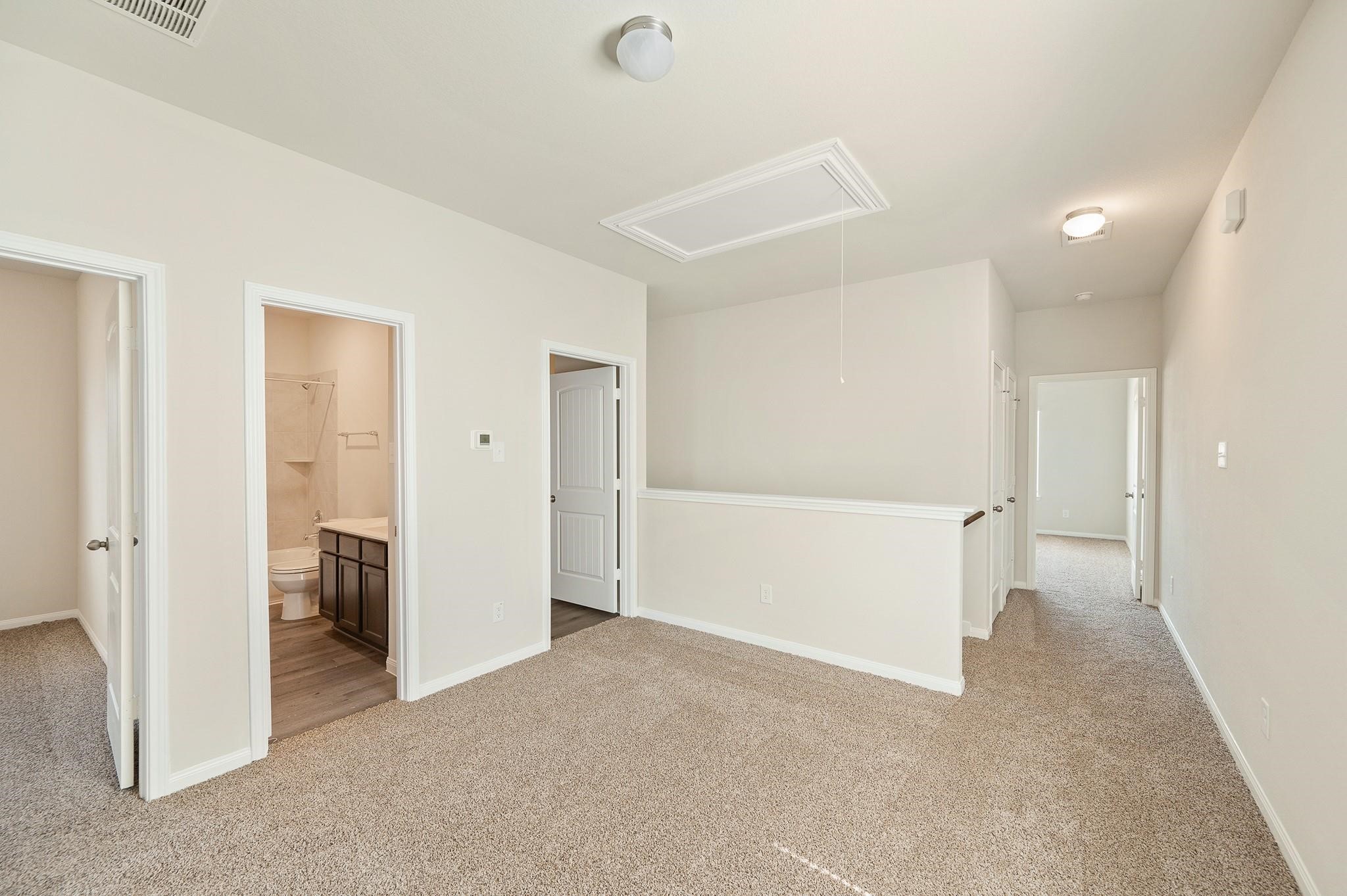 3915 Deledda Drive Property Photo 13