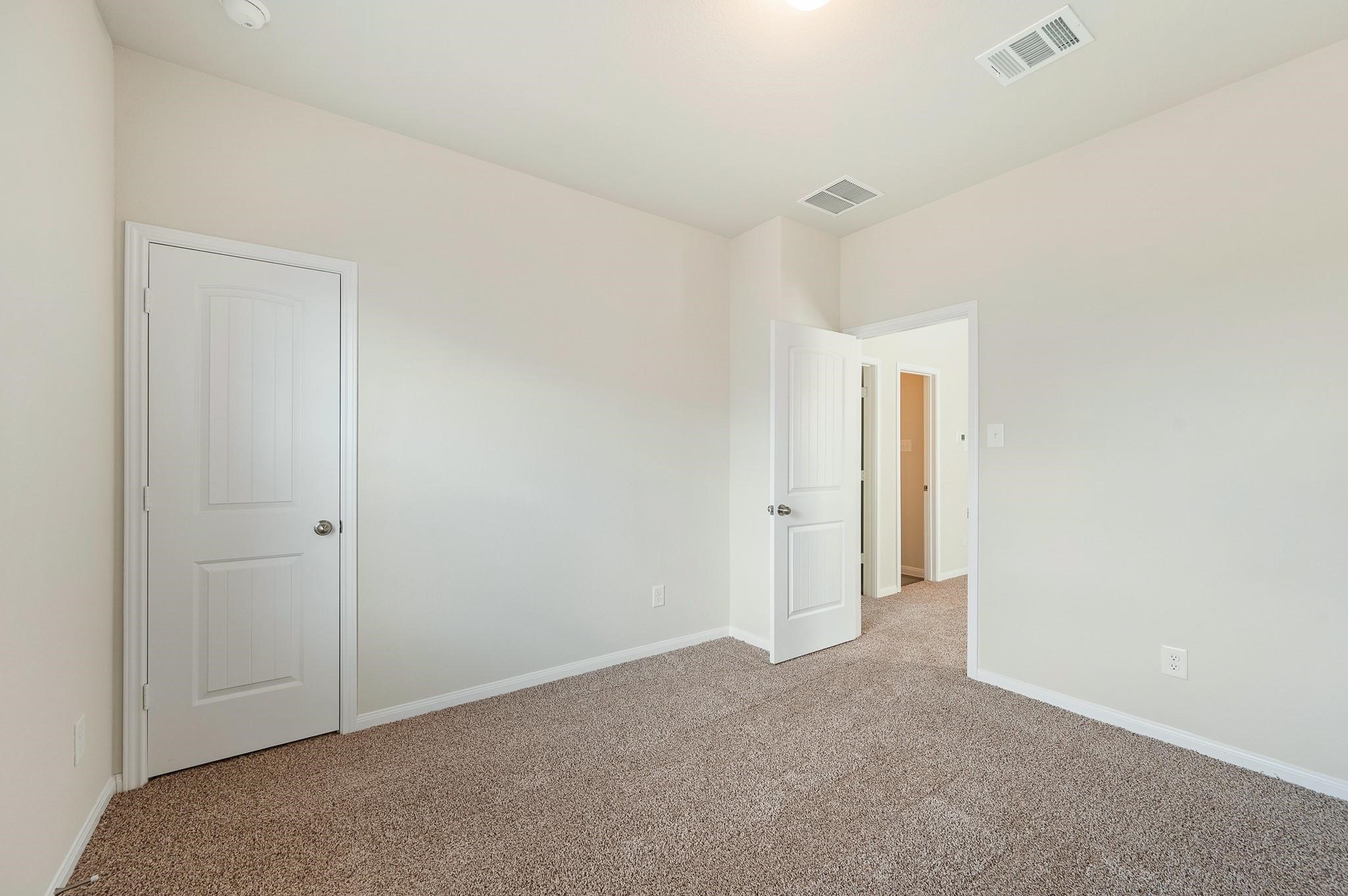 3915 Deledda Drive Property Photo 15