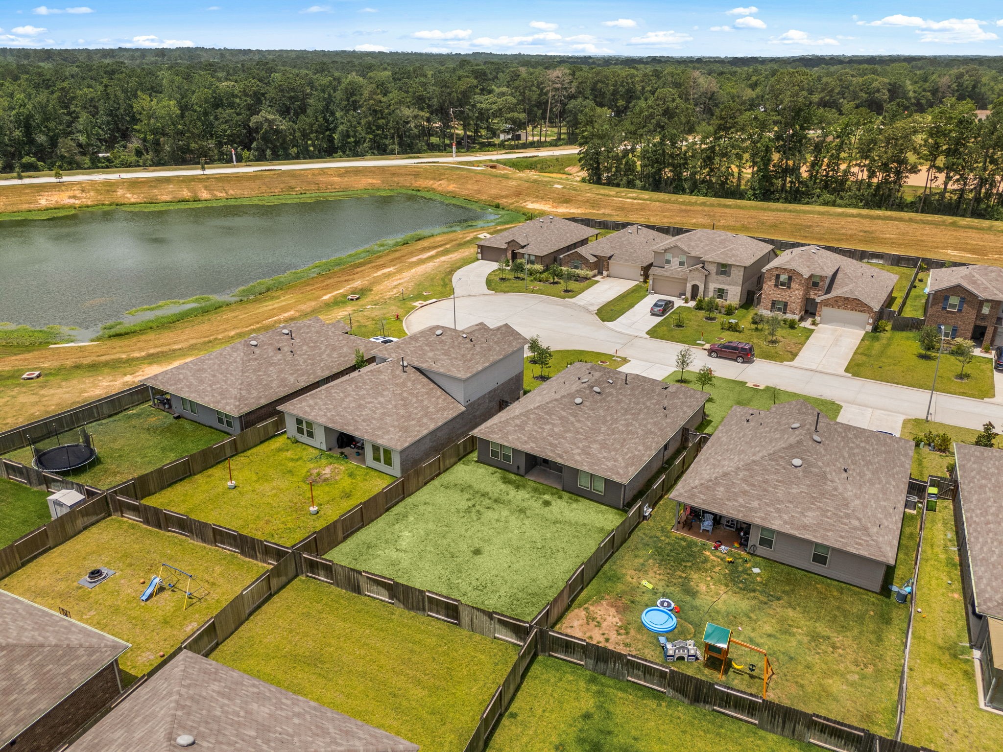 40510 Birch Shadow Court Property Photo 2