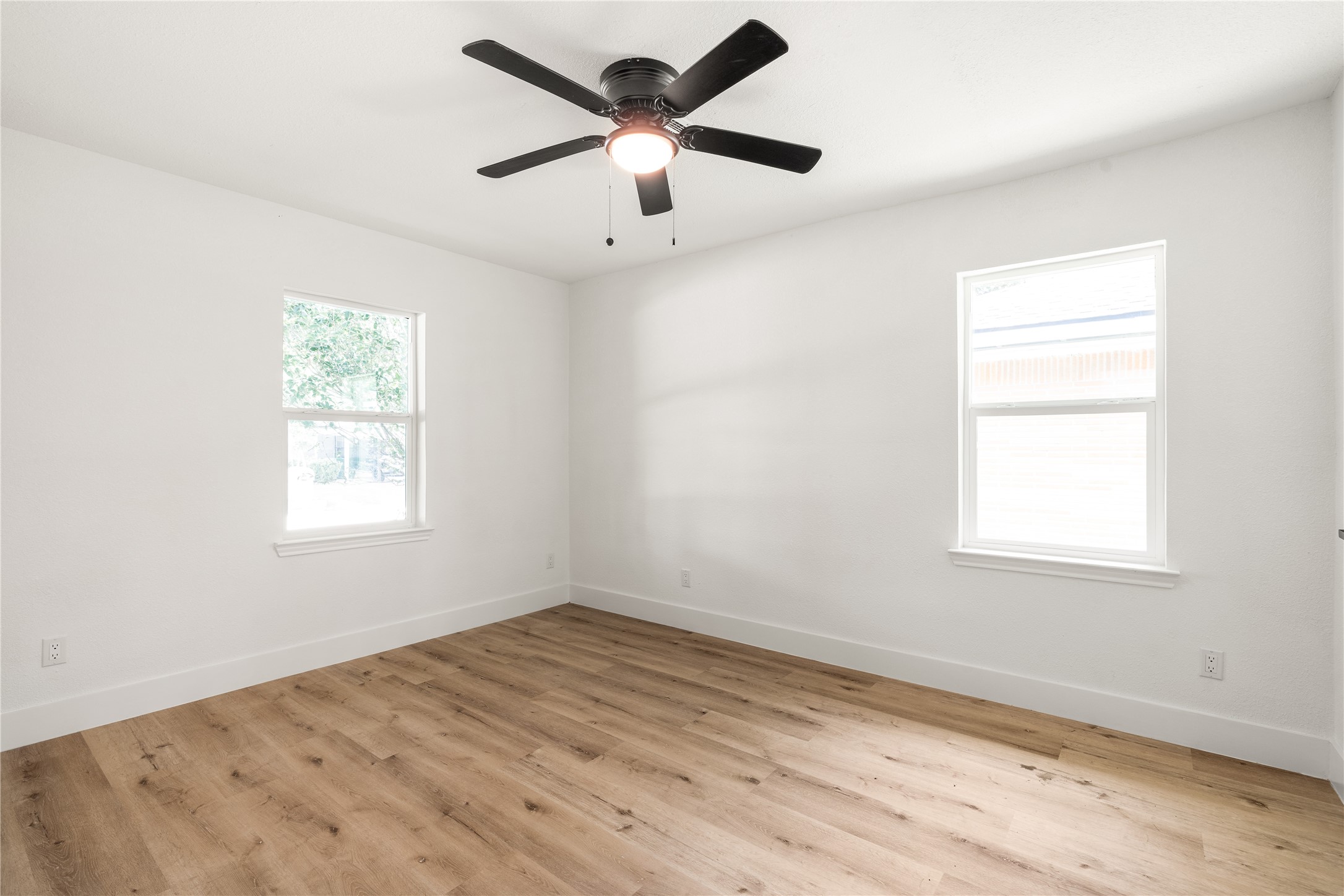 3048 Briarwick Lane Property Photo 24