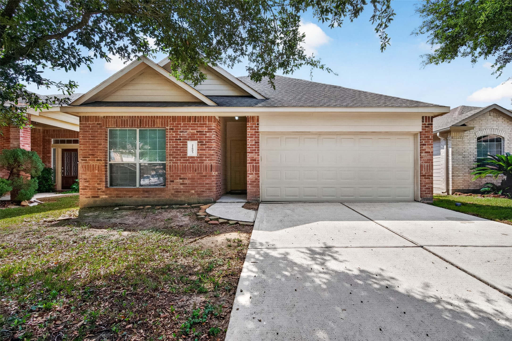 21603 Falvel Sunrise Court Property Photo 1