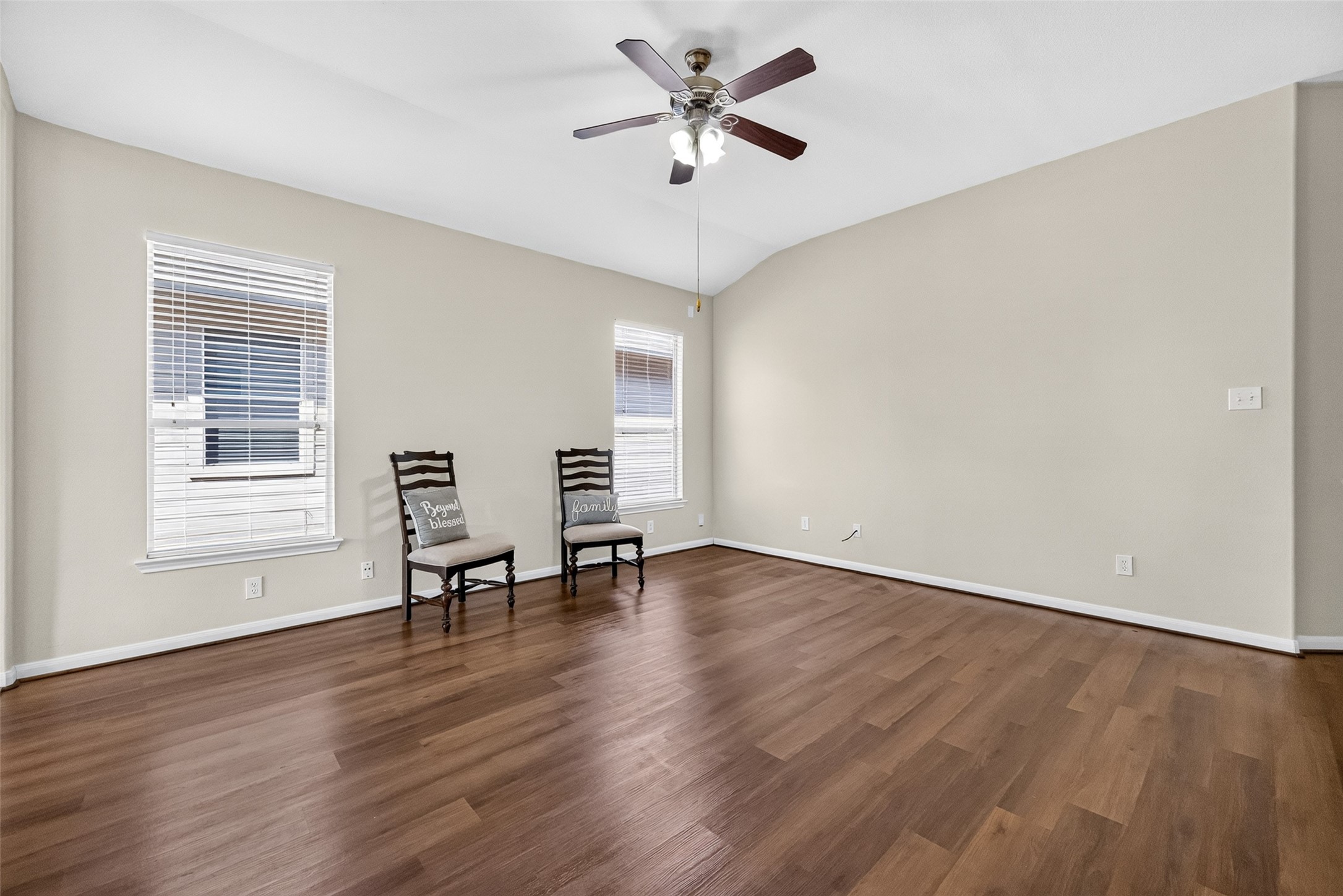 21603 Falvel Sunrise Court Property Photo 10