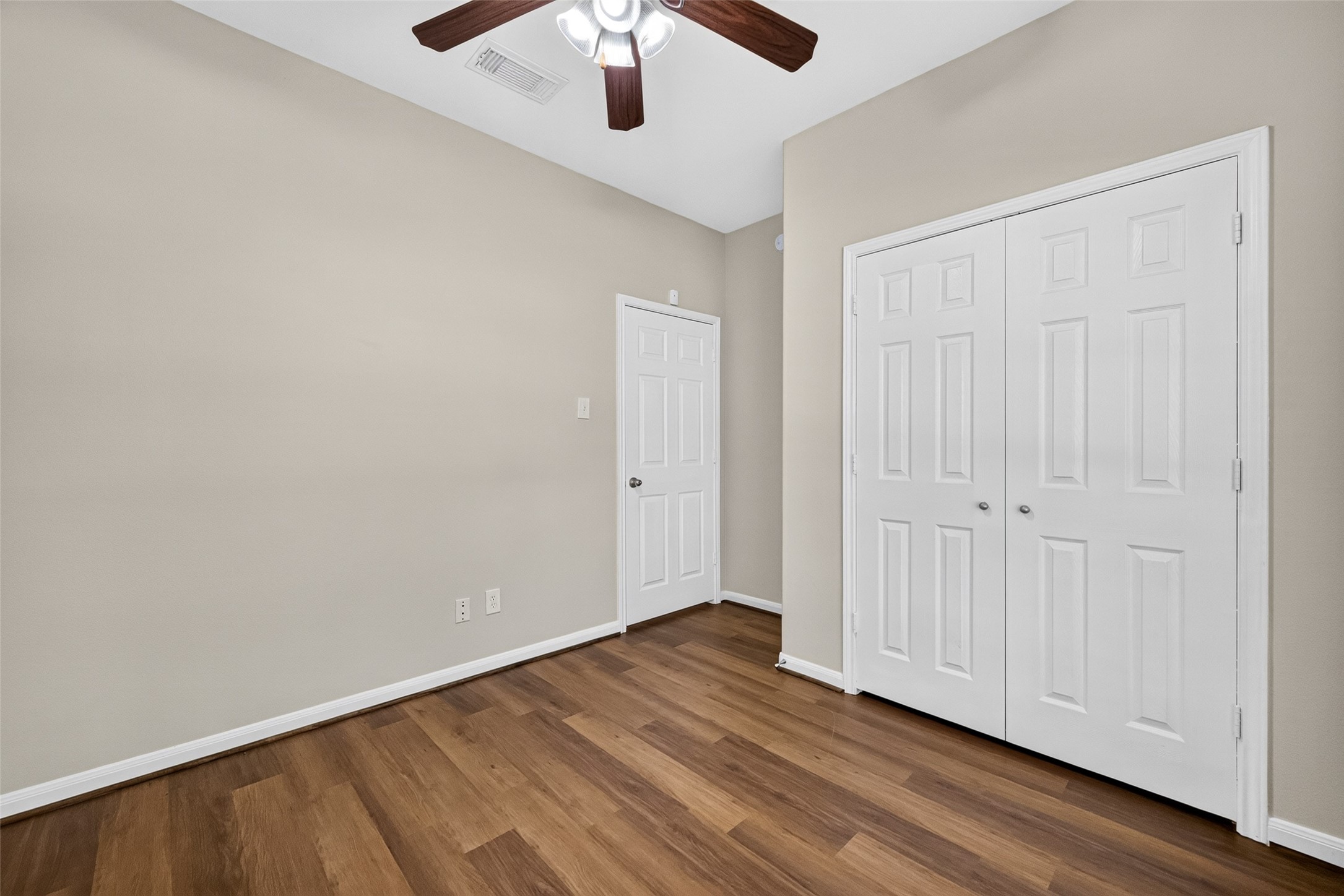 21603 Falvel Sunrise Court Property Photo 27