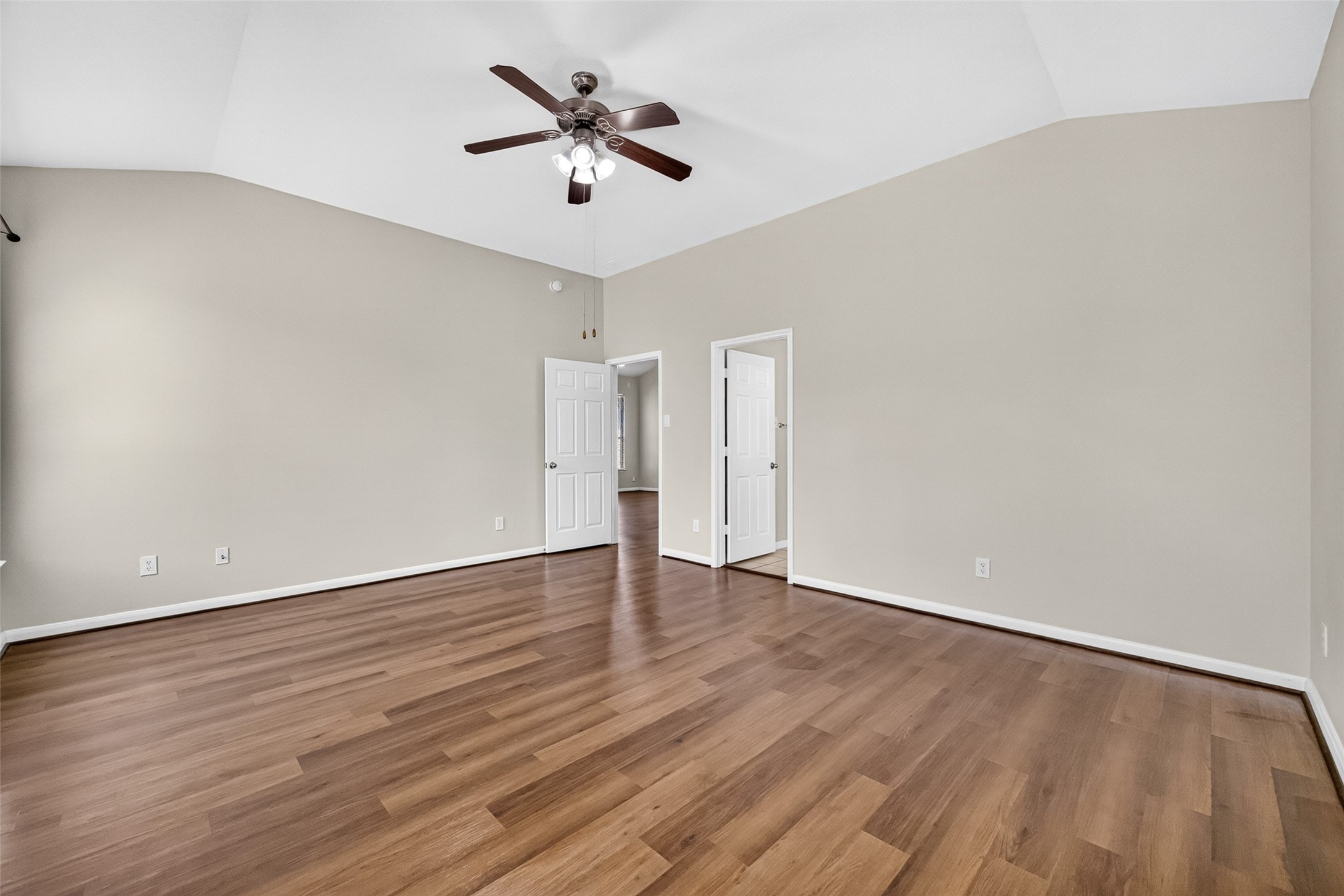 21603 Falvel Sunrise Court Property Photo 33